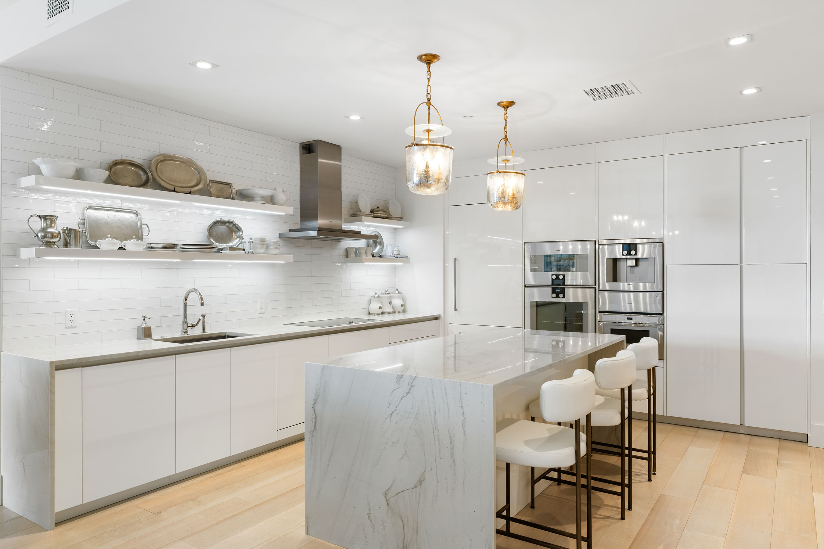 3107 Peachtree Road NE No. 1403