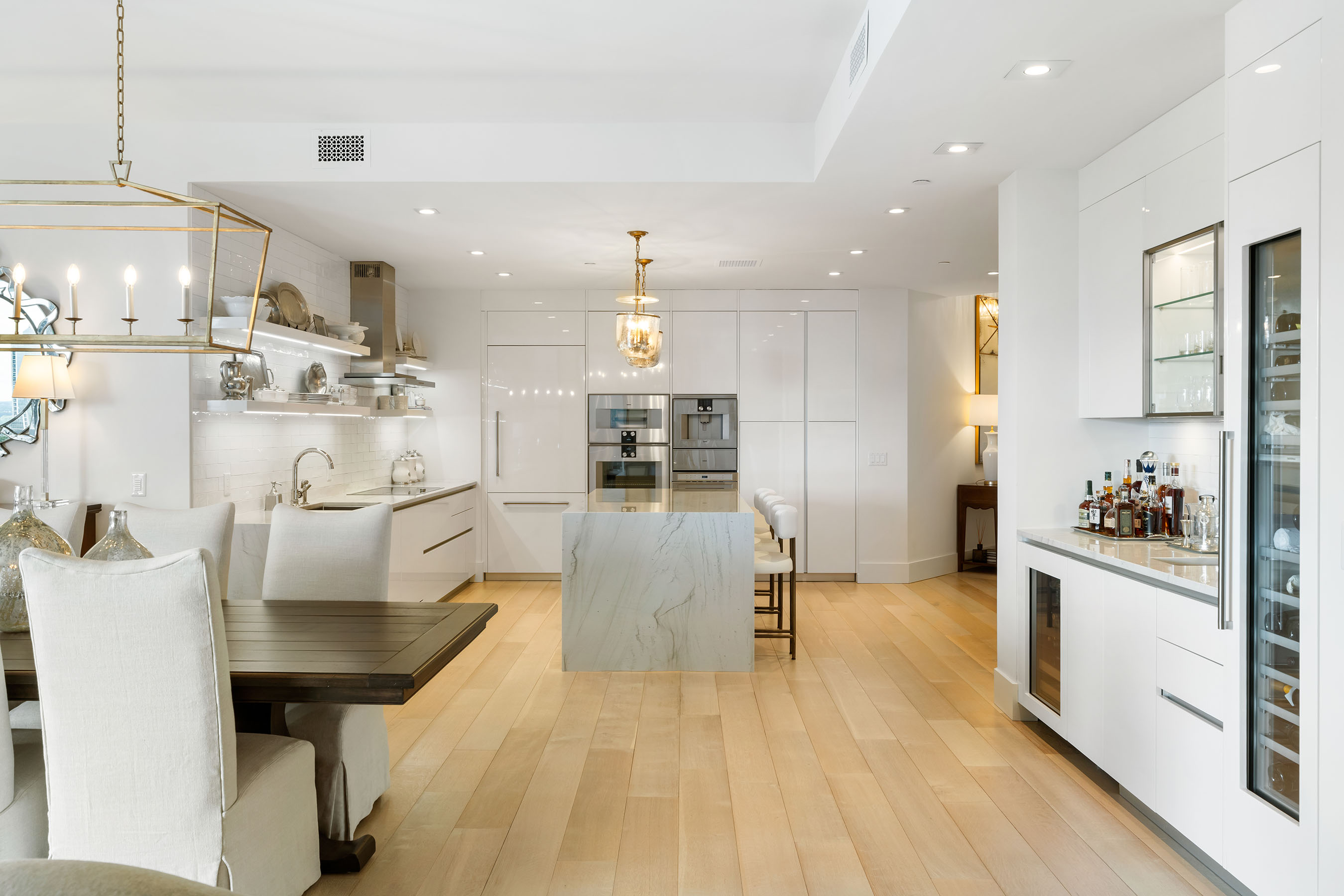 3107 Peachtree Road NE No. 1403