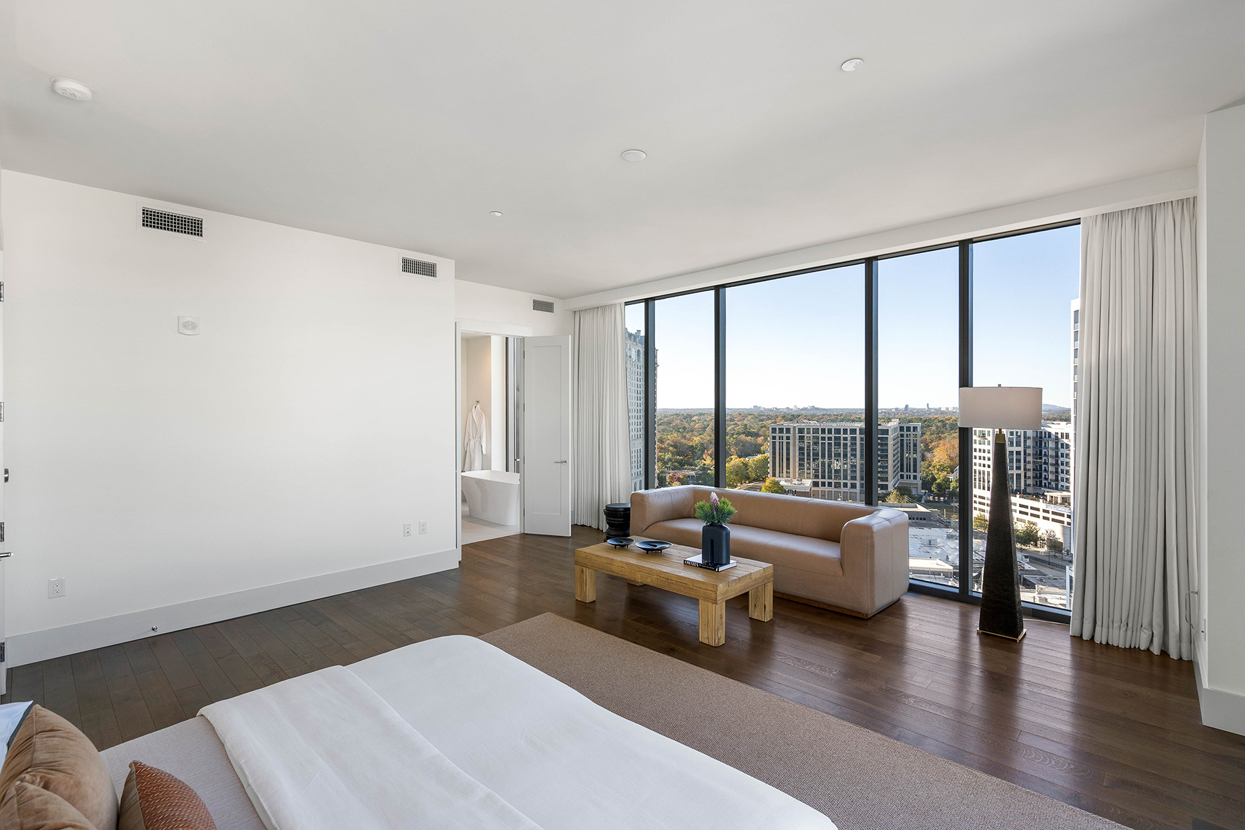 3107 Peachtree Road NE No. 1502