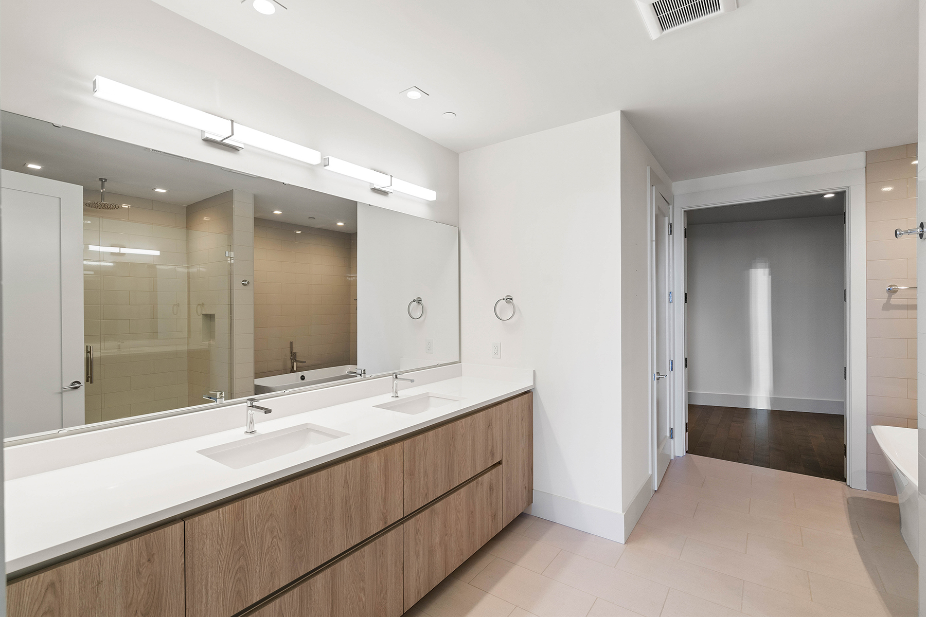3107 Peachtree Road NE No. 1502
