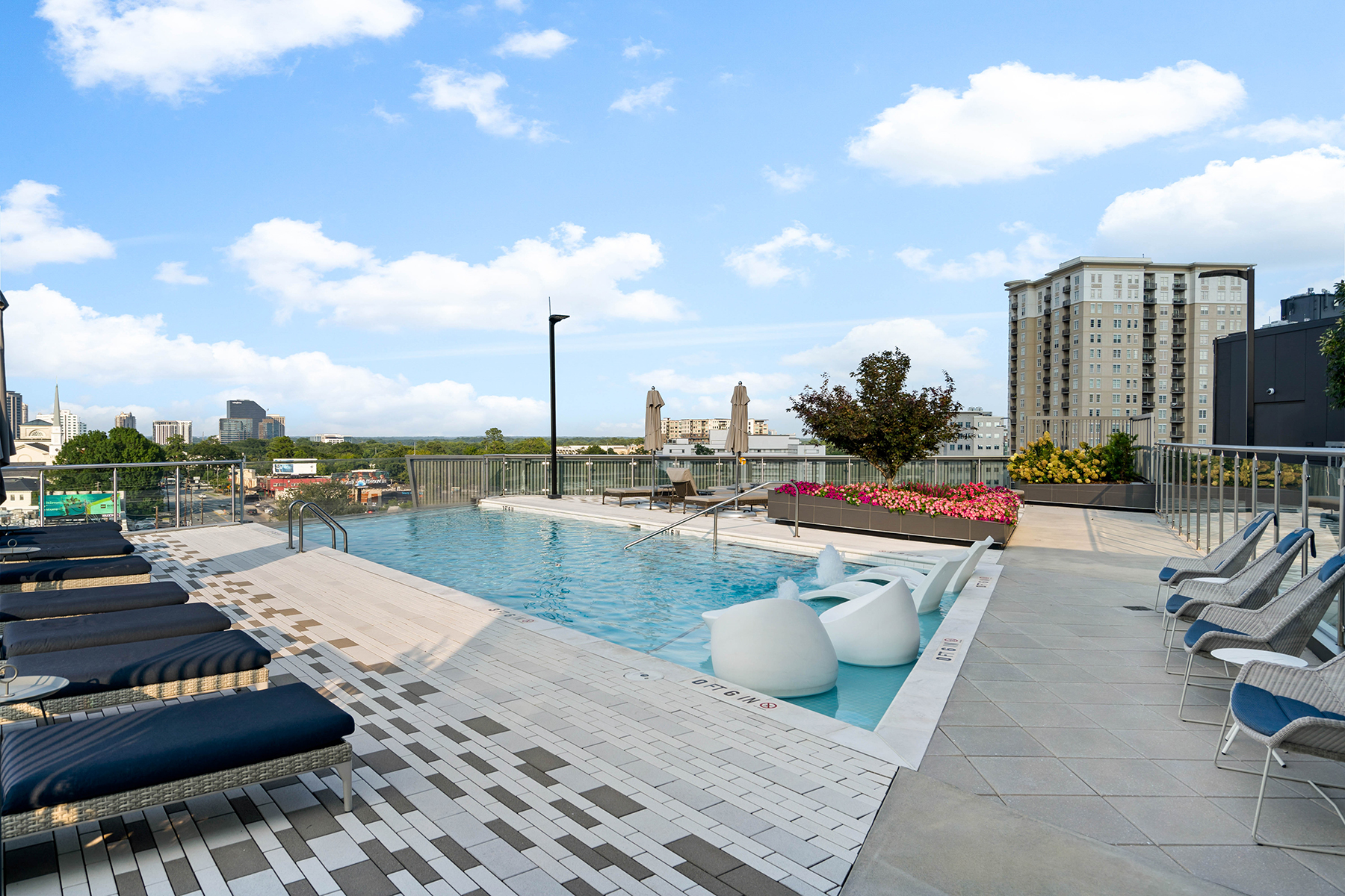 3107 Peachtree Road NE No. 1502