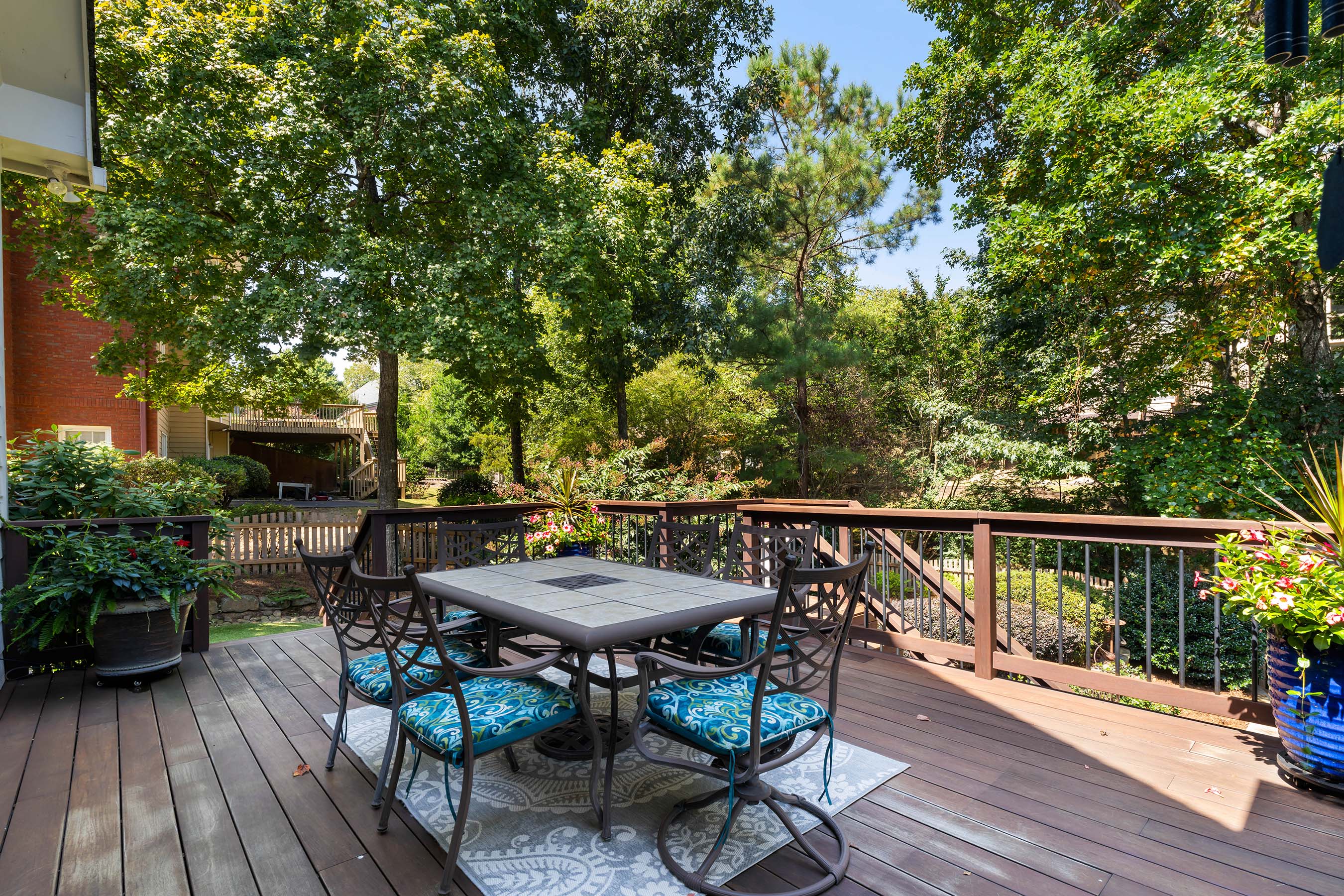 5365 Golden Leaf Trail
