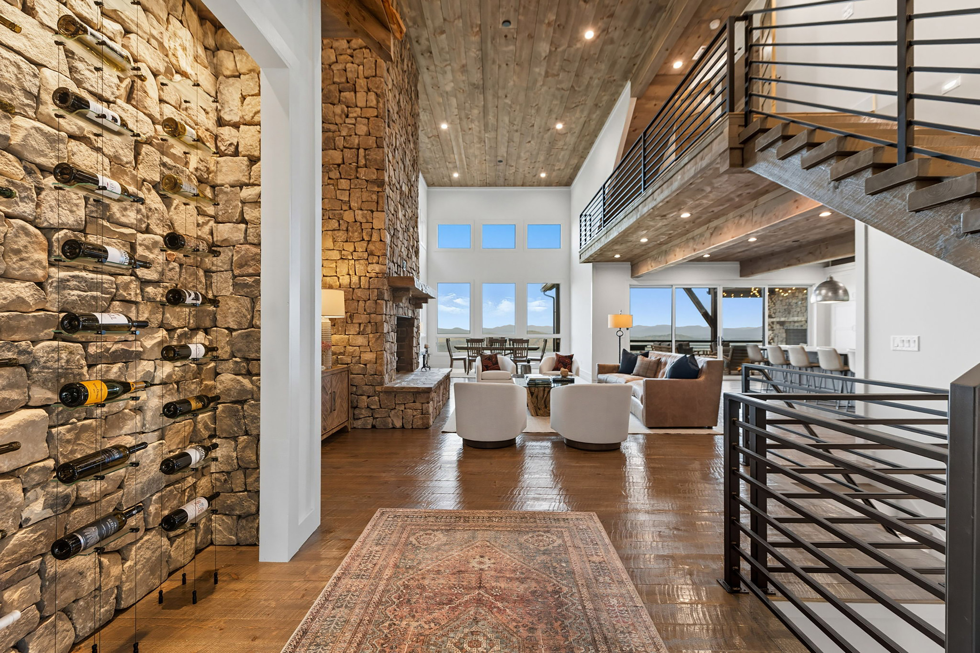 60 Jackies Bluff Road