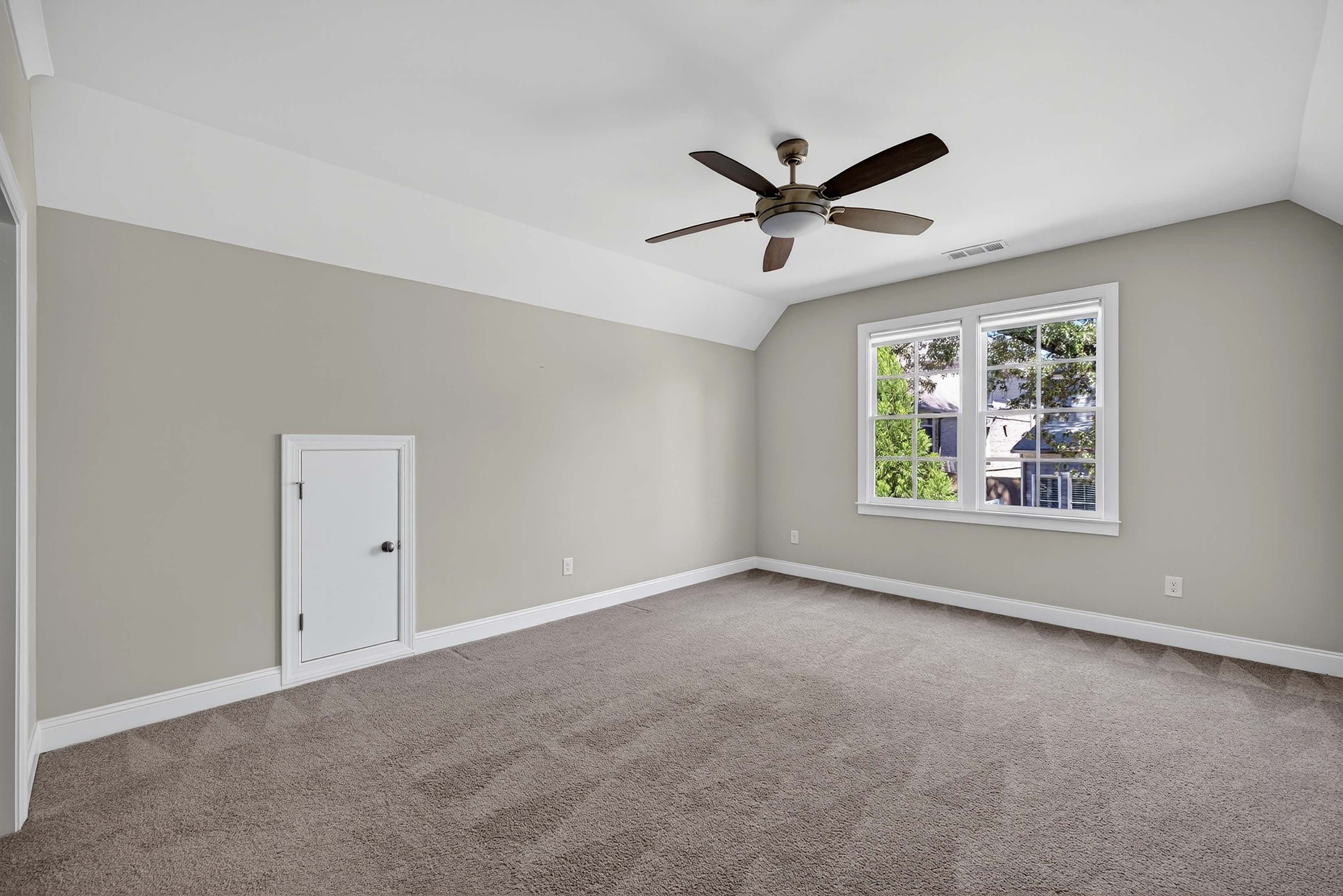 4596 Oakside Point