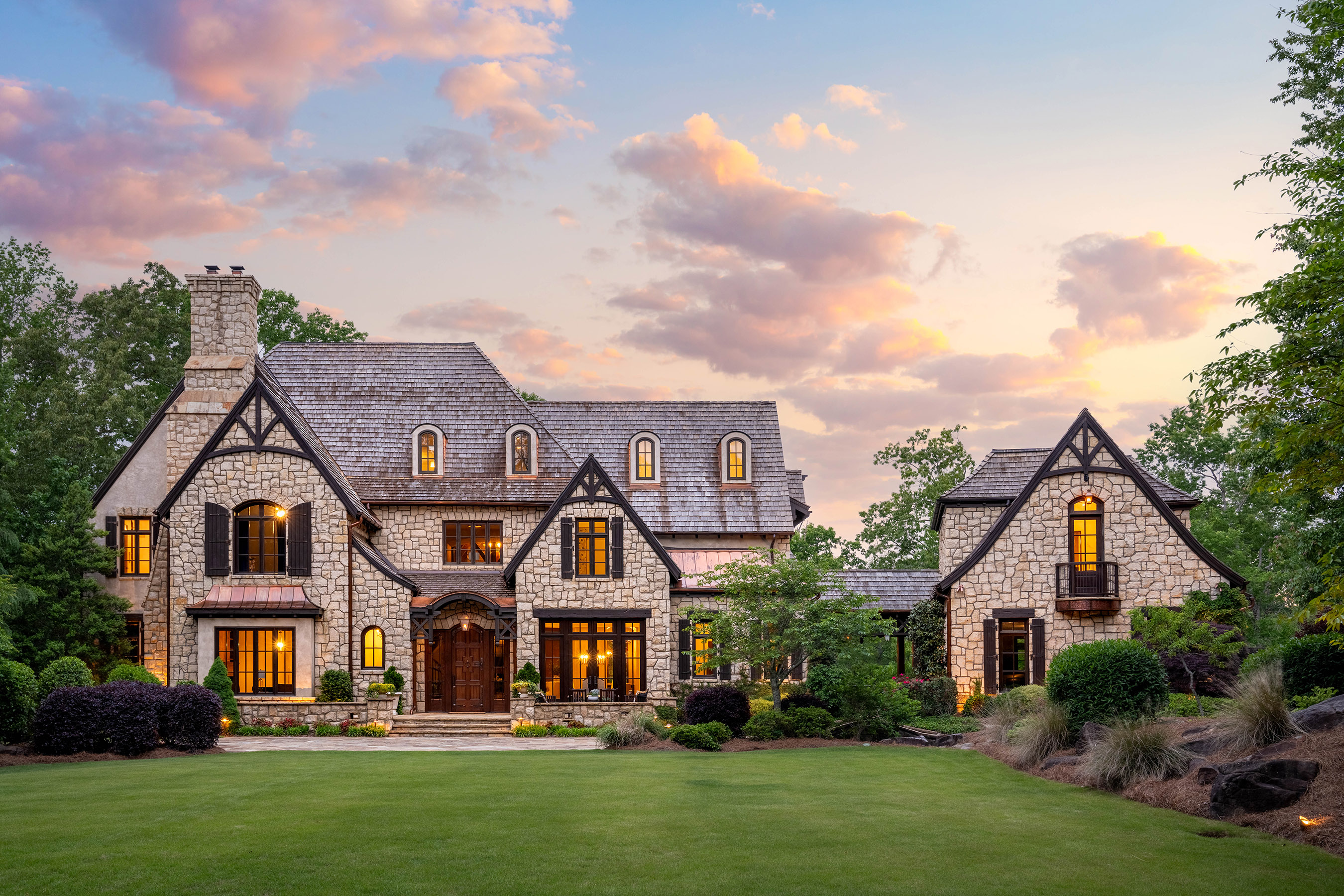 550 Blue Heron Way