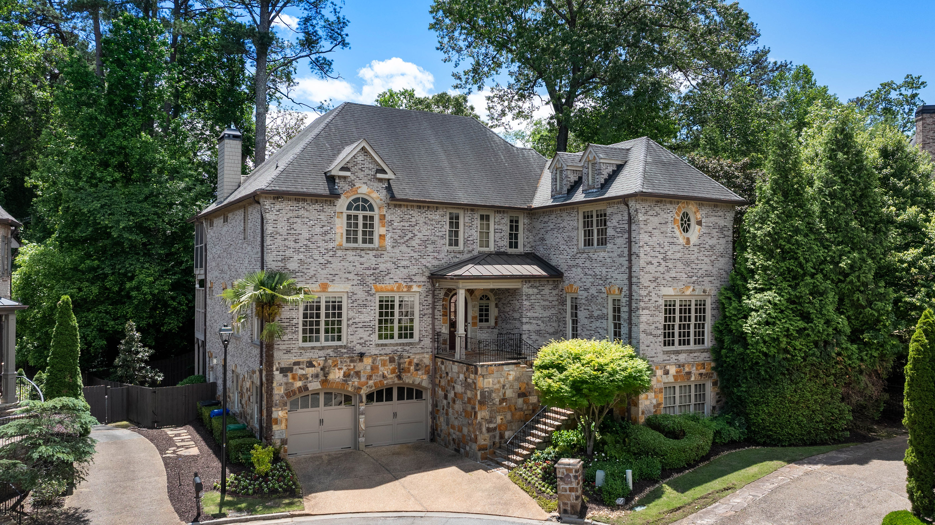 1720 Buckhead Valley Lane