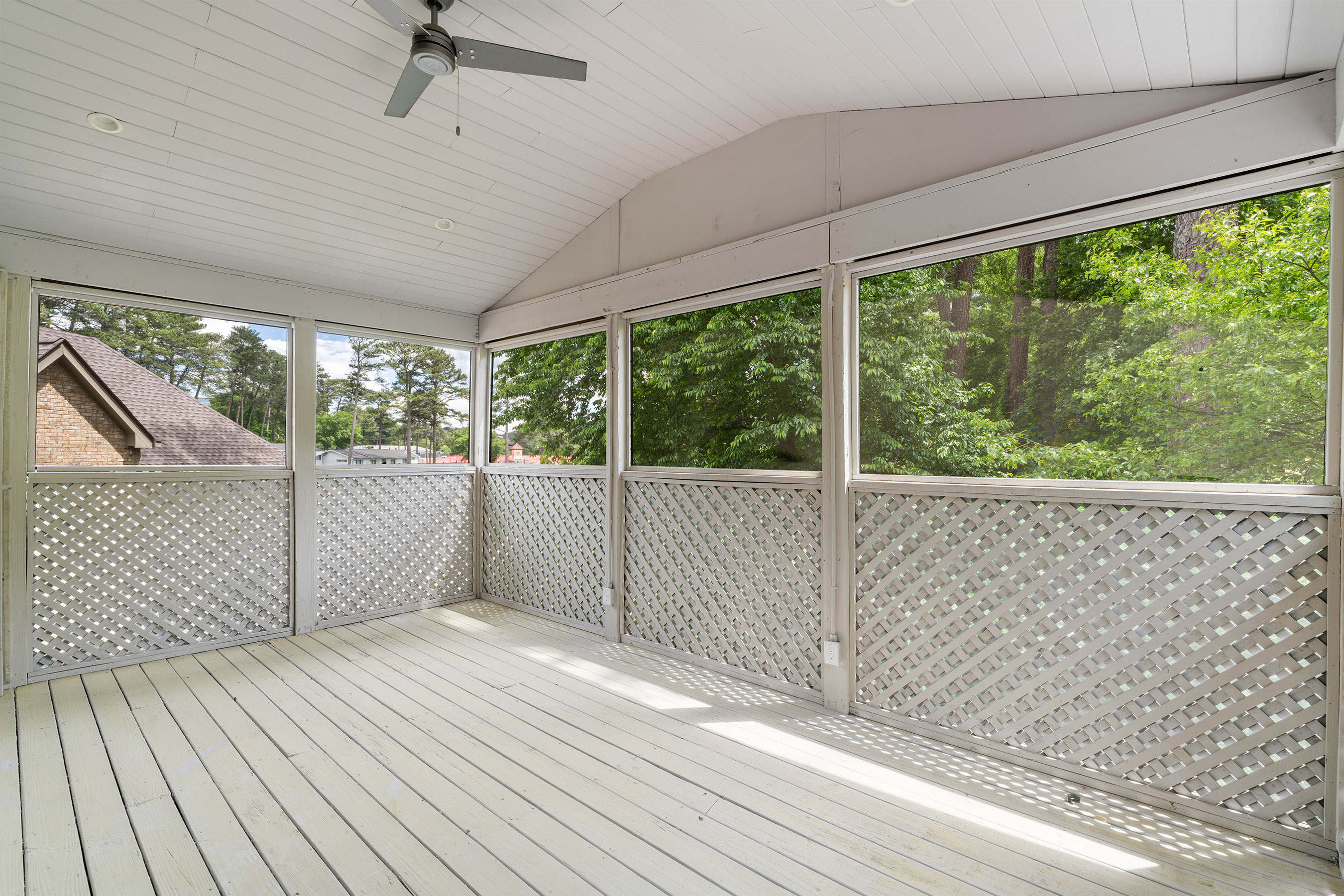 1720 Buckhead Valley Lane