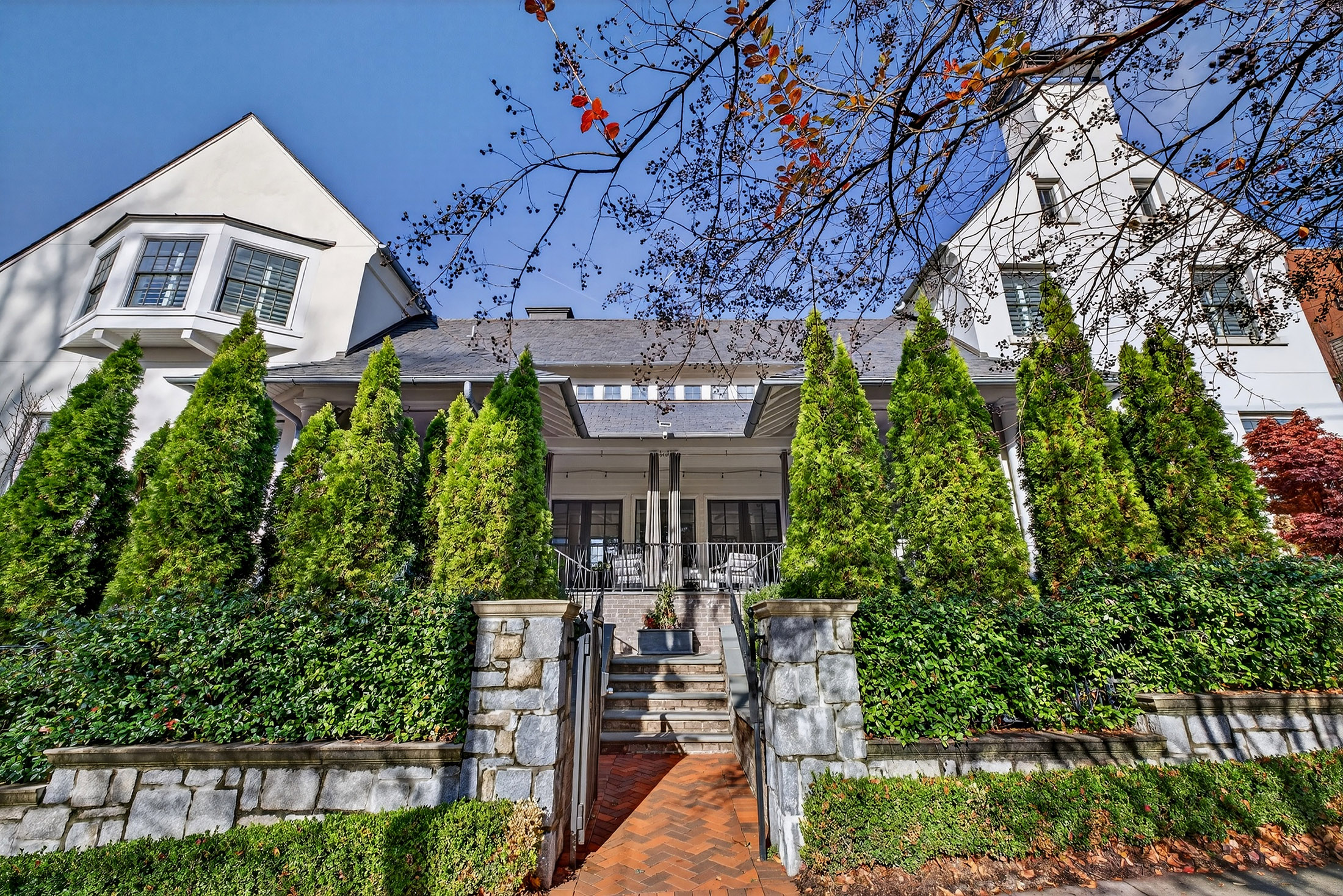 201 Dovecrest Drive