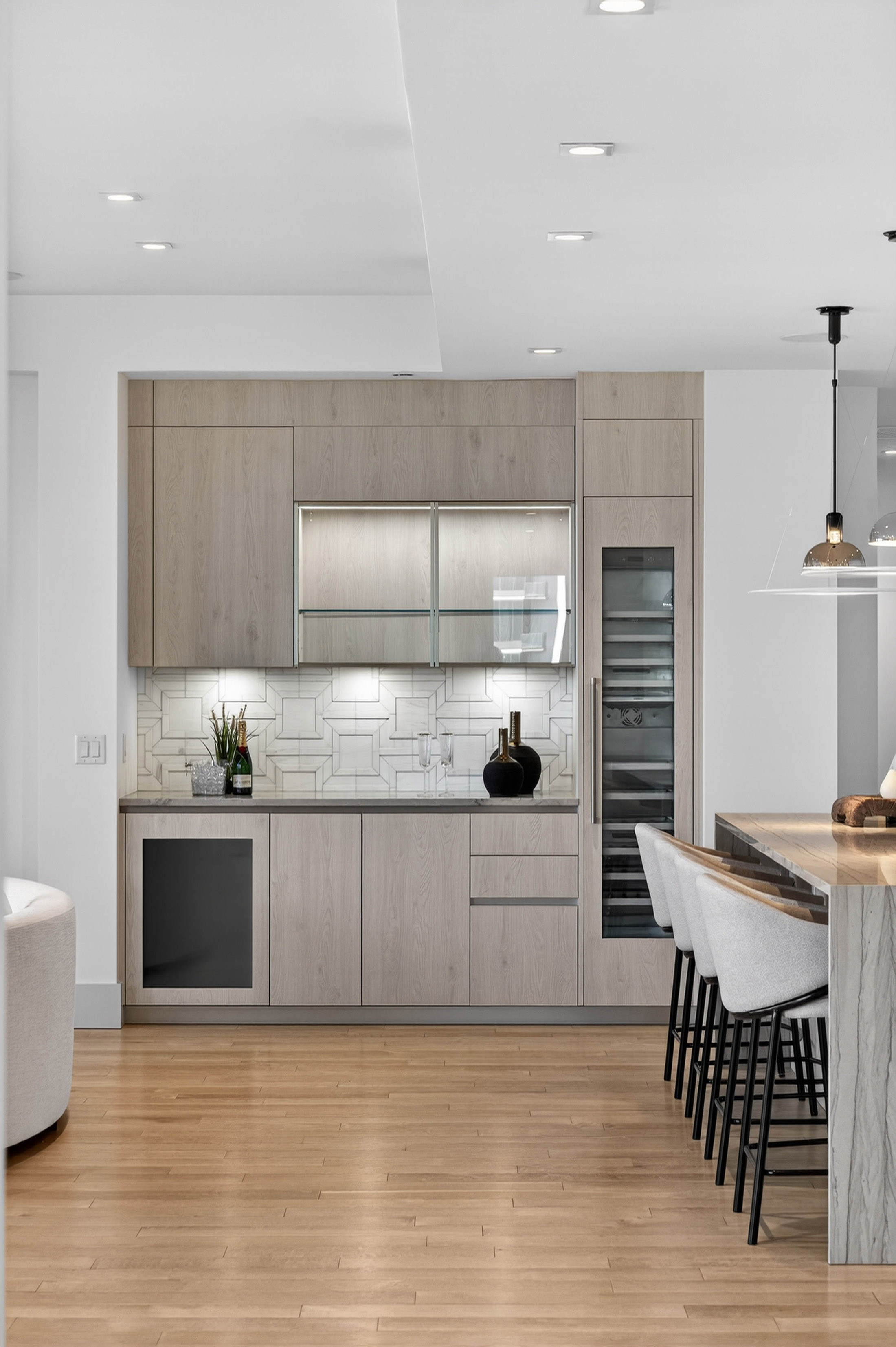 3107 Peachtree Road NE No. 1702