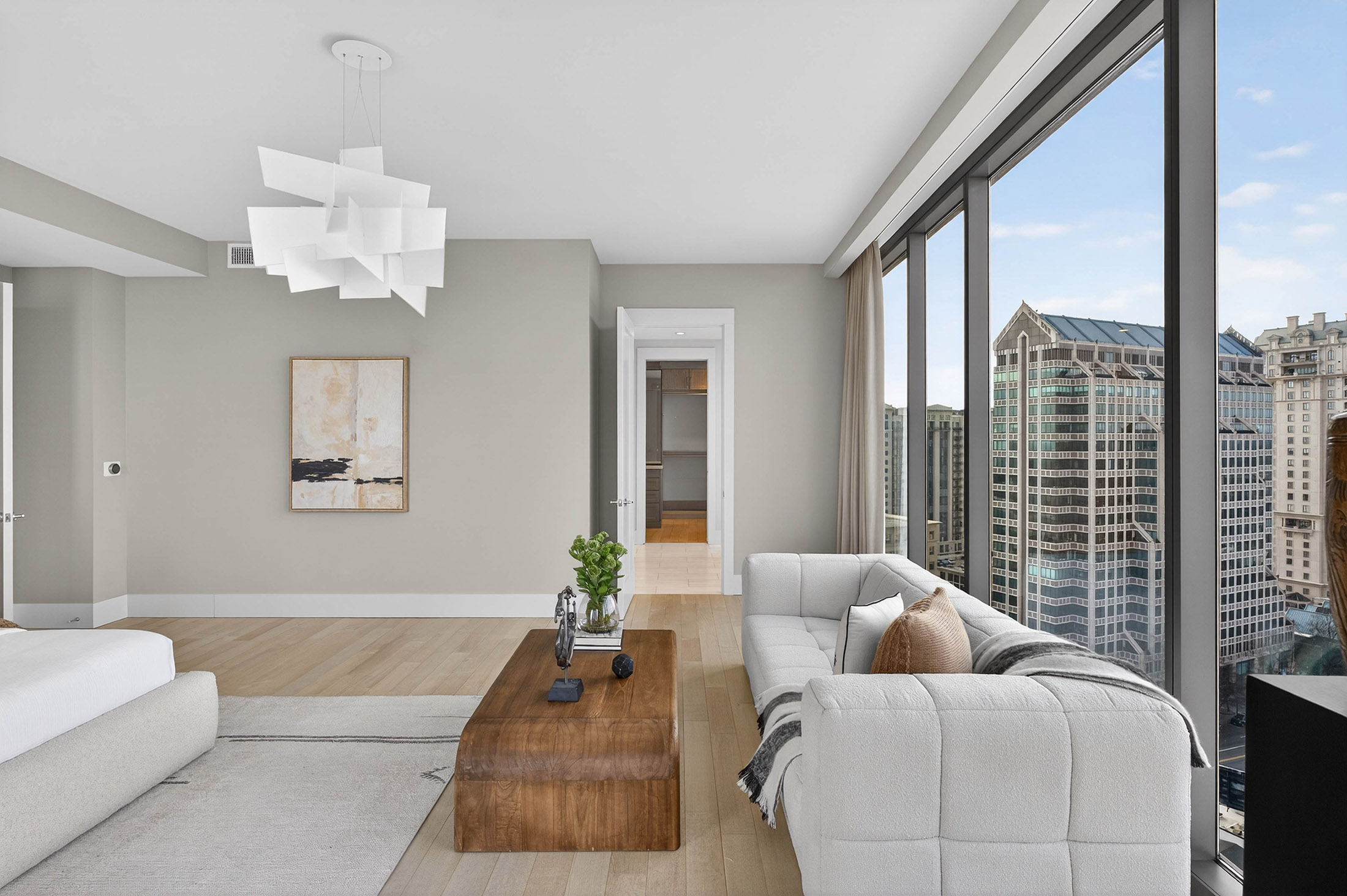 3107 Peachtree Road NE No. 1702