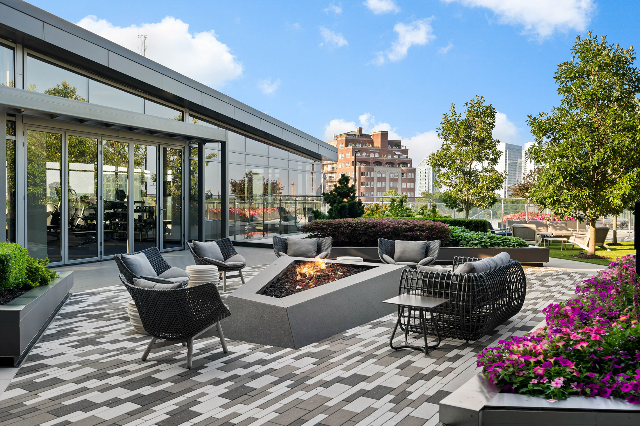 3107 Peachtree Road NE No. 1702