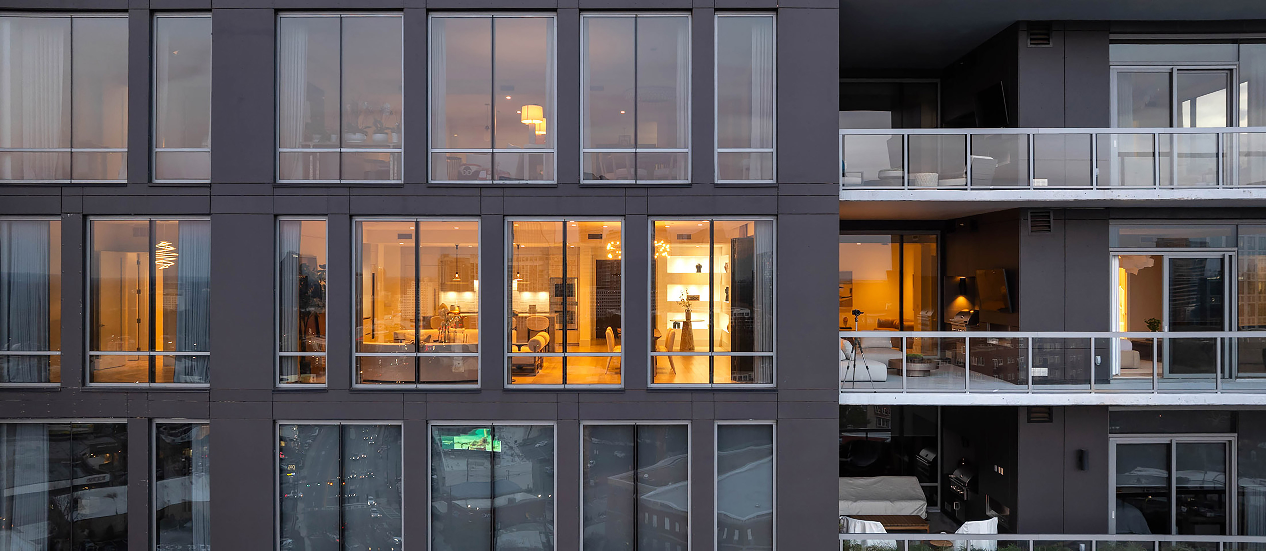 3107 Peachtree Road NE No. 1702