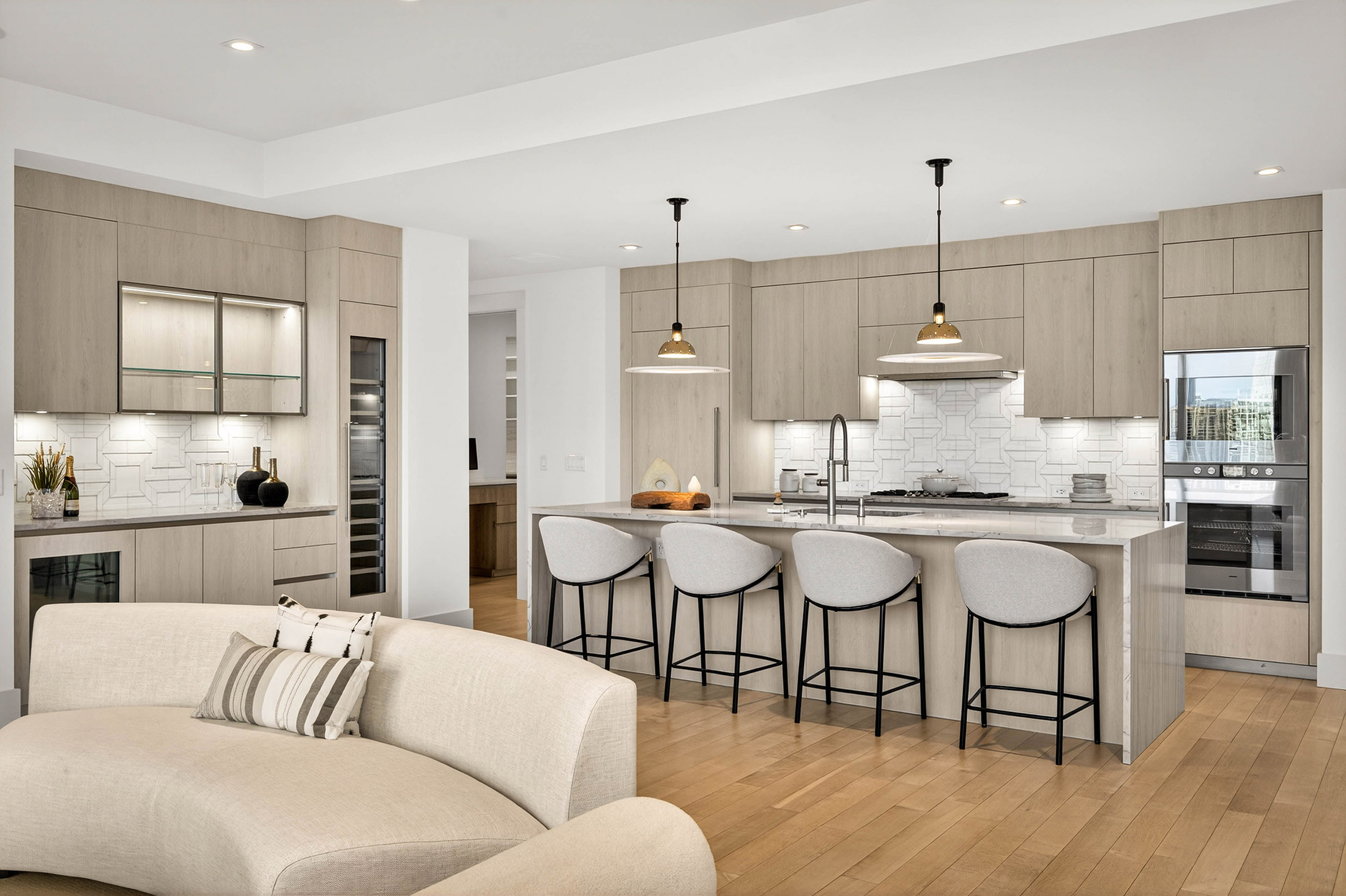 3107 Peachtree Road NE No. 1702