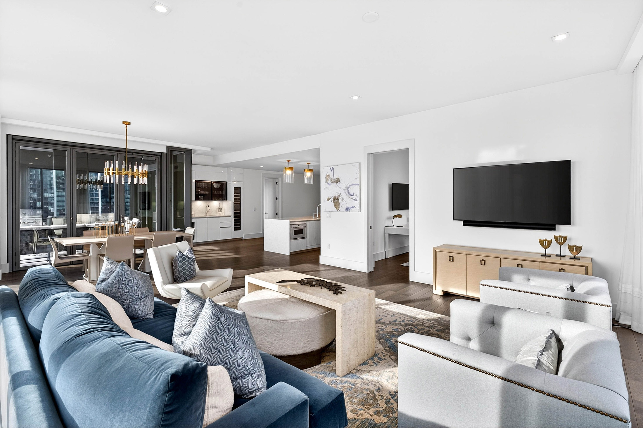 3107 Peachtree Road NE No. 1104