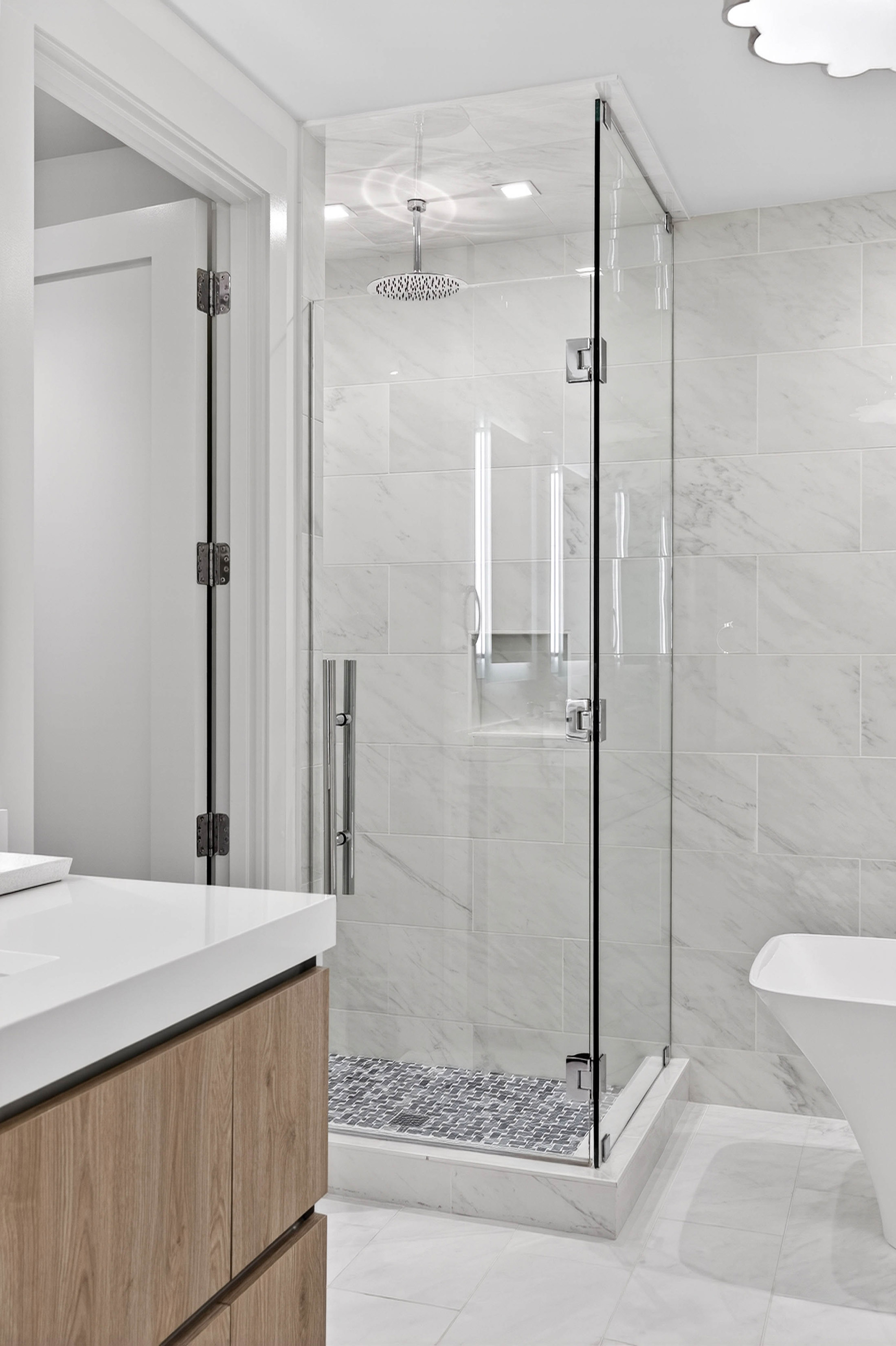 3107 Peachtree Road NE No. 1104