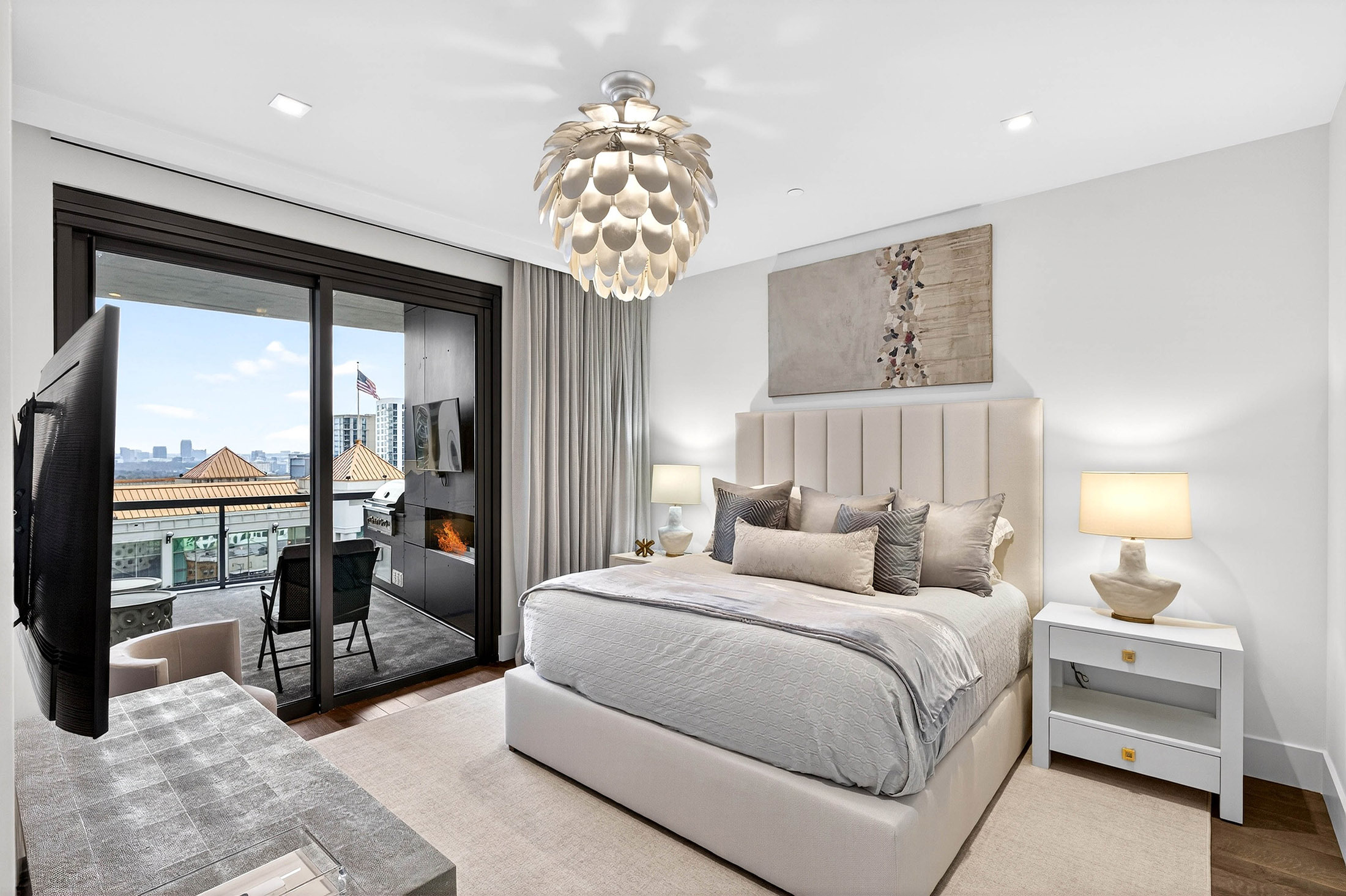 3107 Peachtree Road NE No. 1104