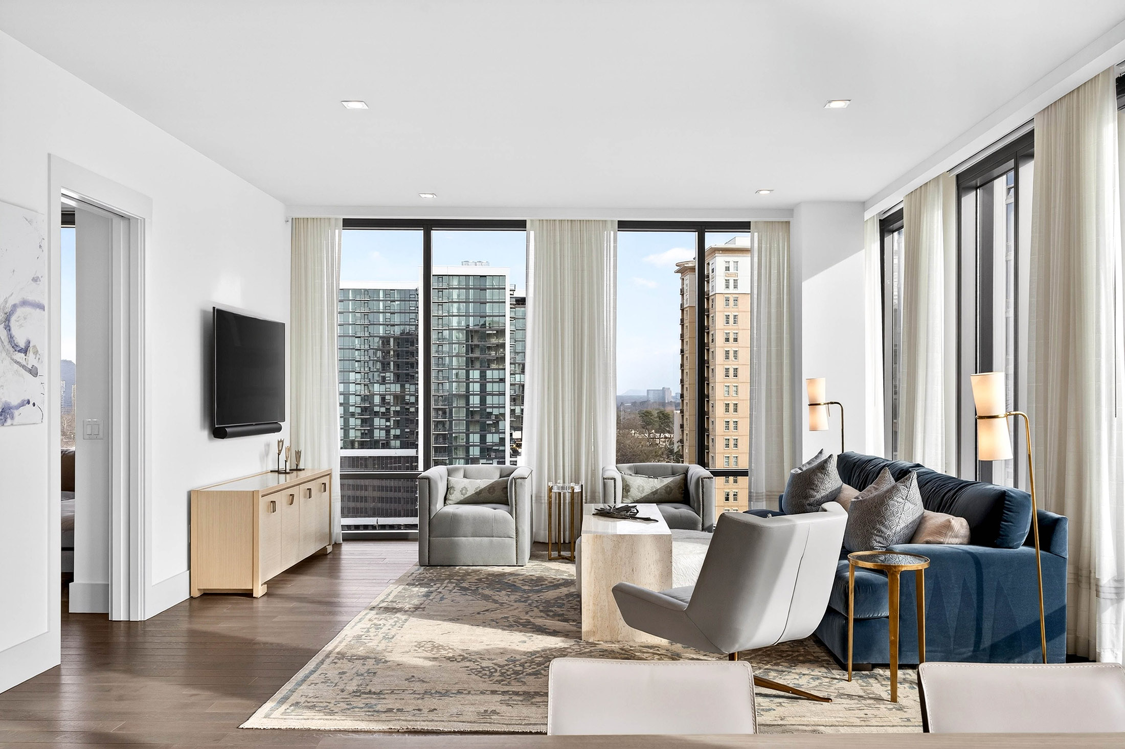 3107 Peachtree Road NE No. 1104