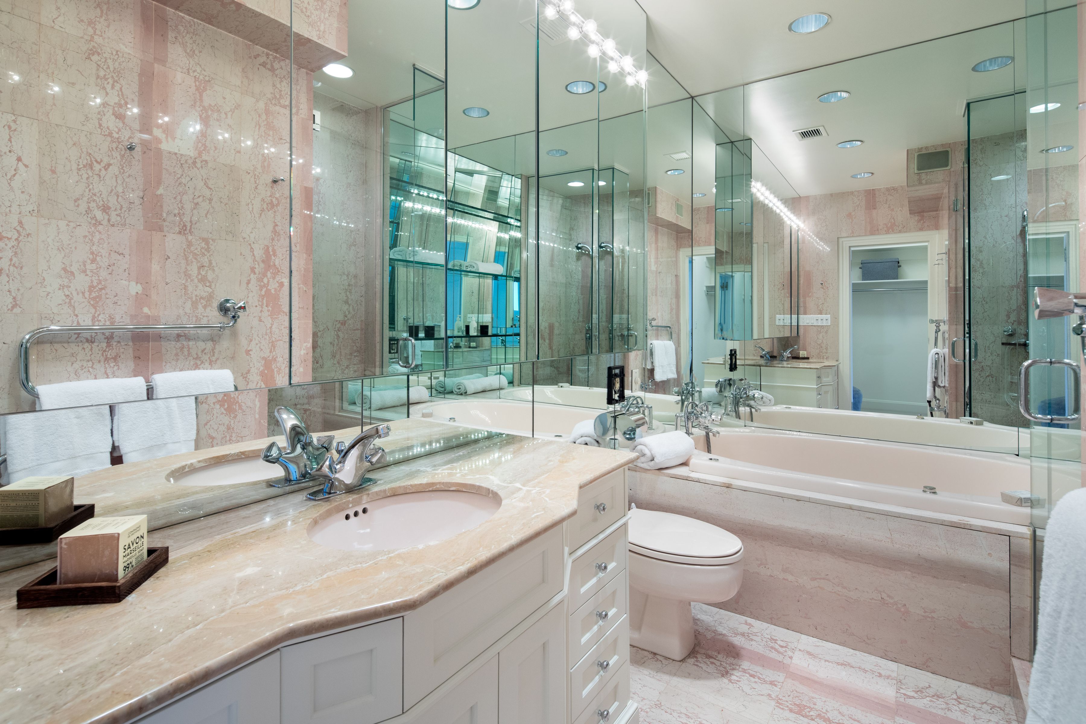 781 Fifth Avenue 1409/1411