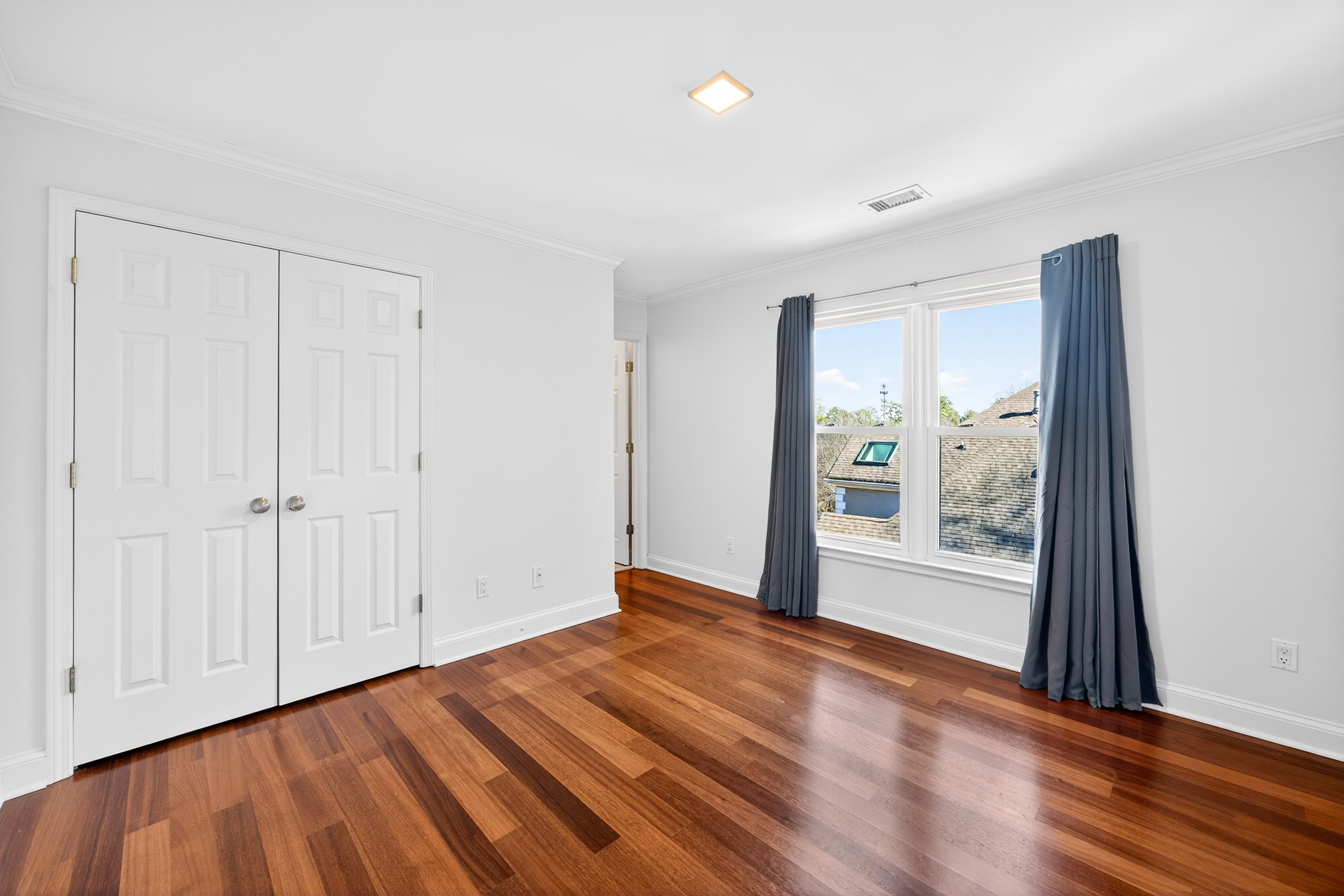 6 Wieuca Trace NE
