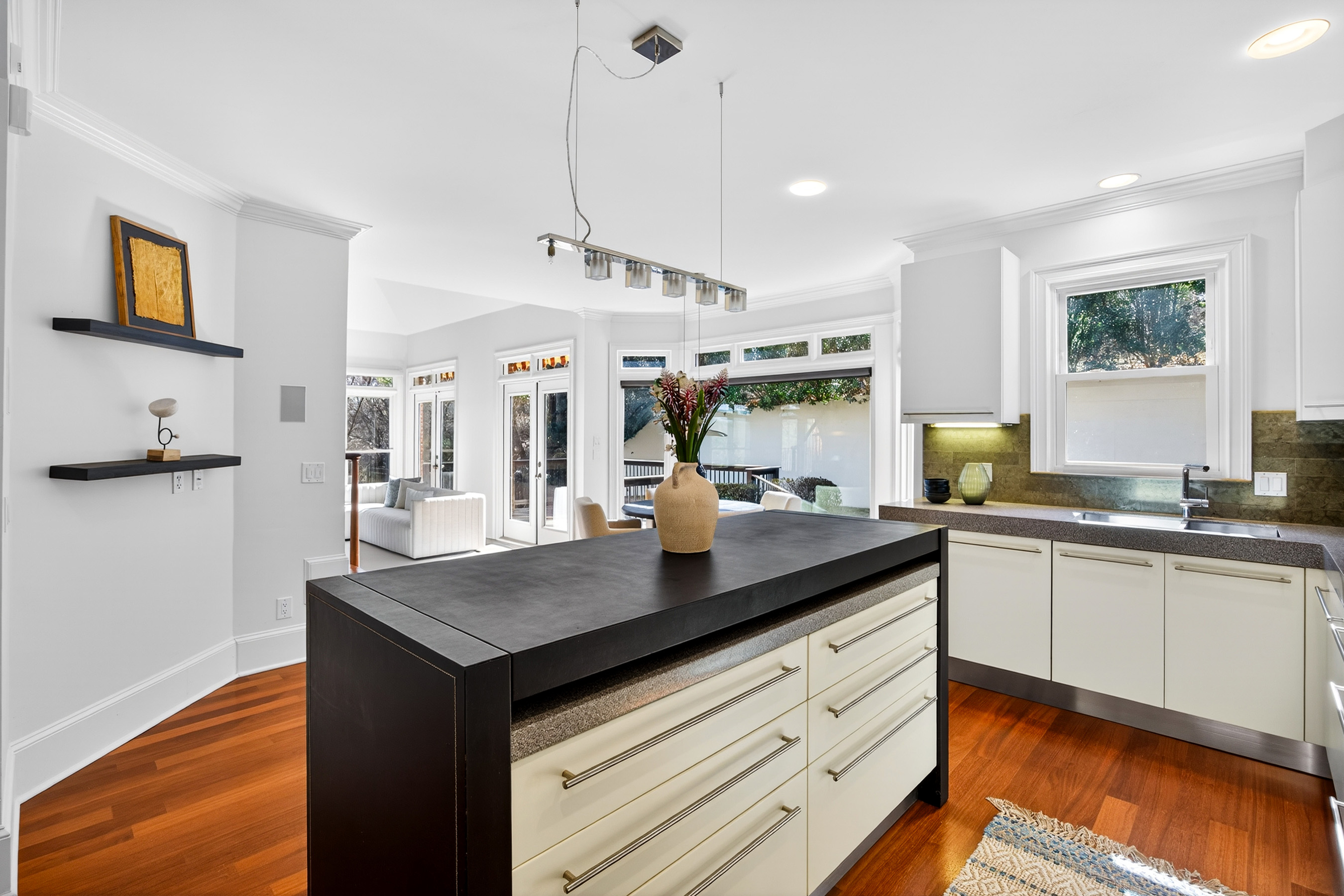 6 Wieuca Trace NE