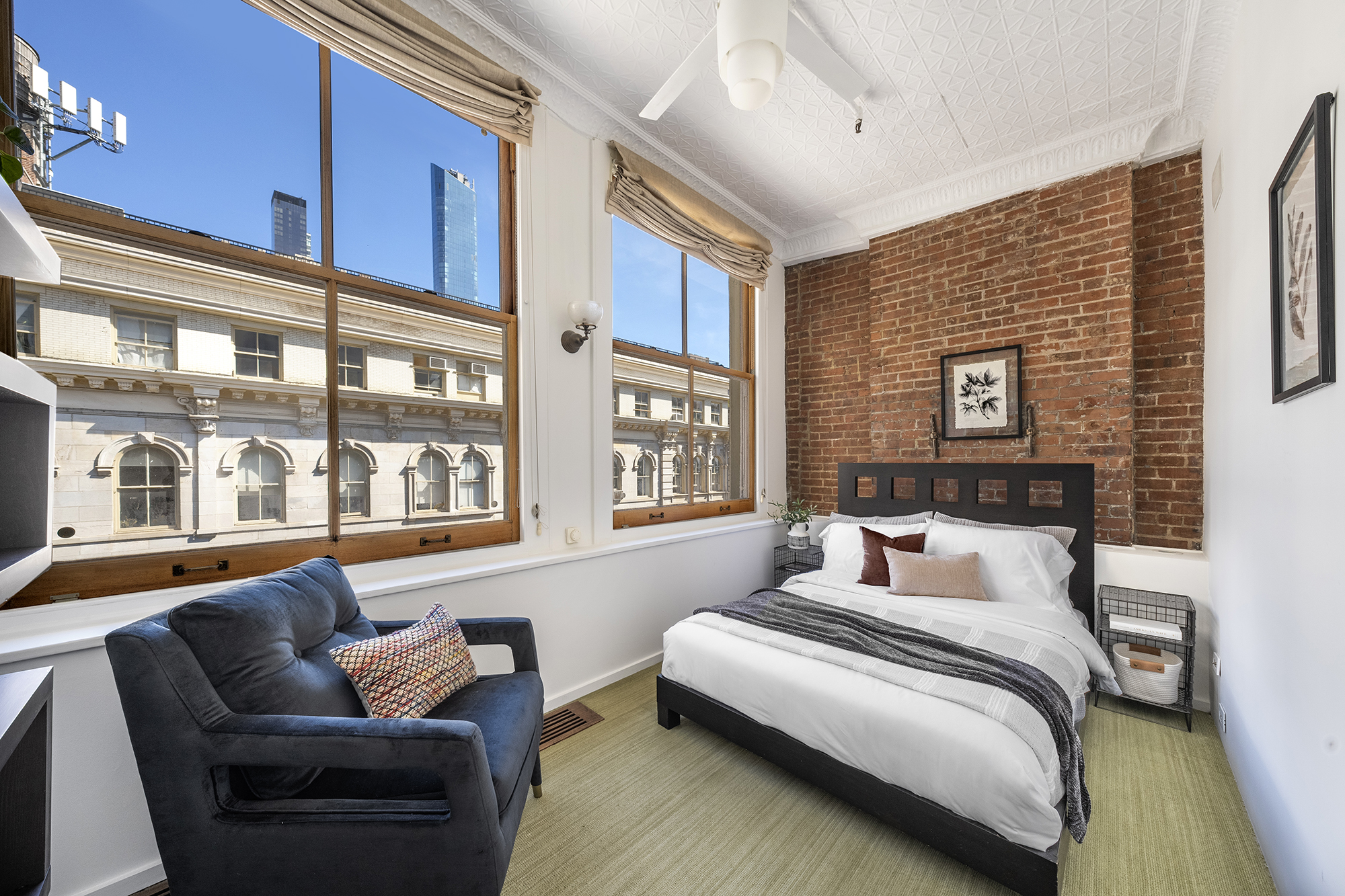22 East 18th Street PH6A