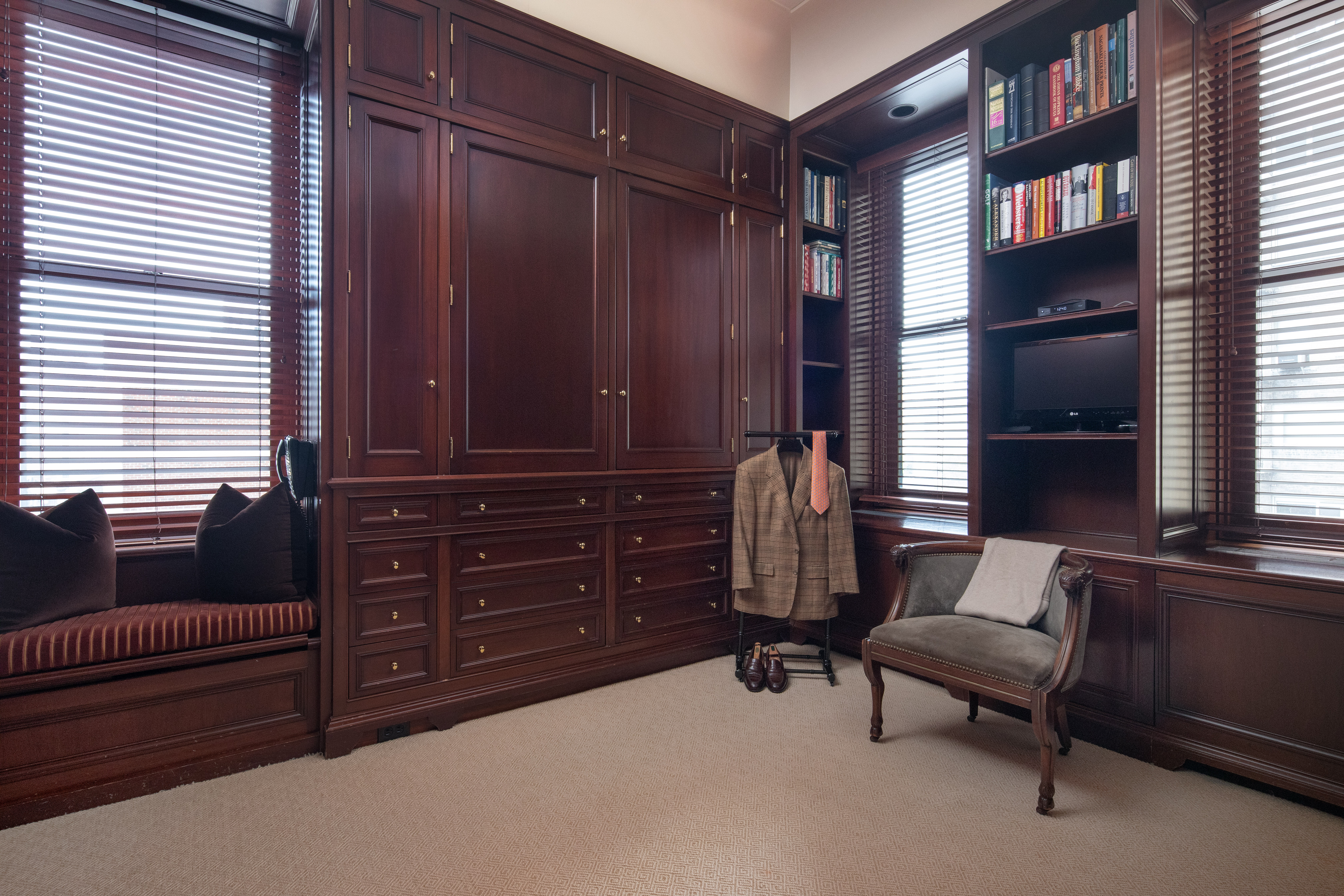 778 Park Avenue 9th Floor