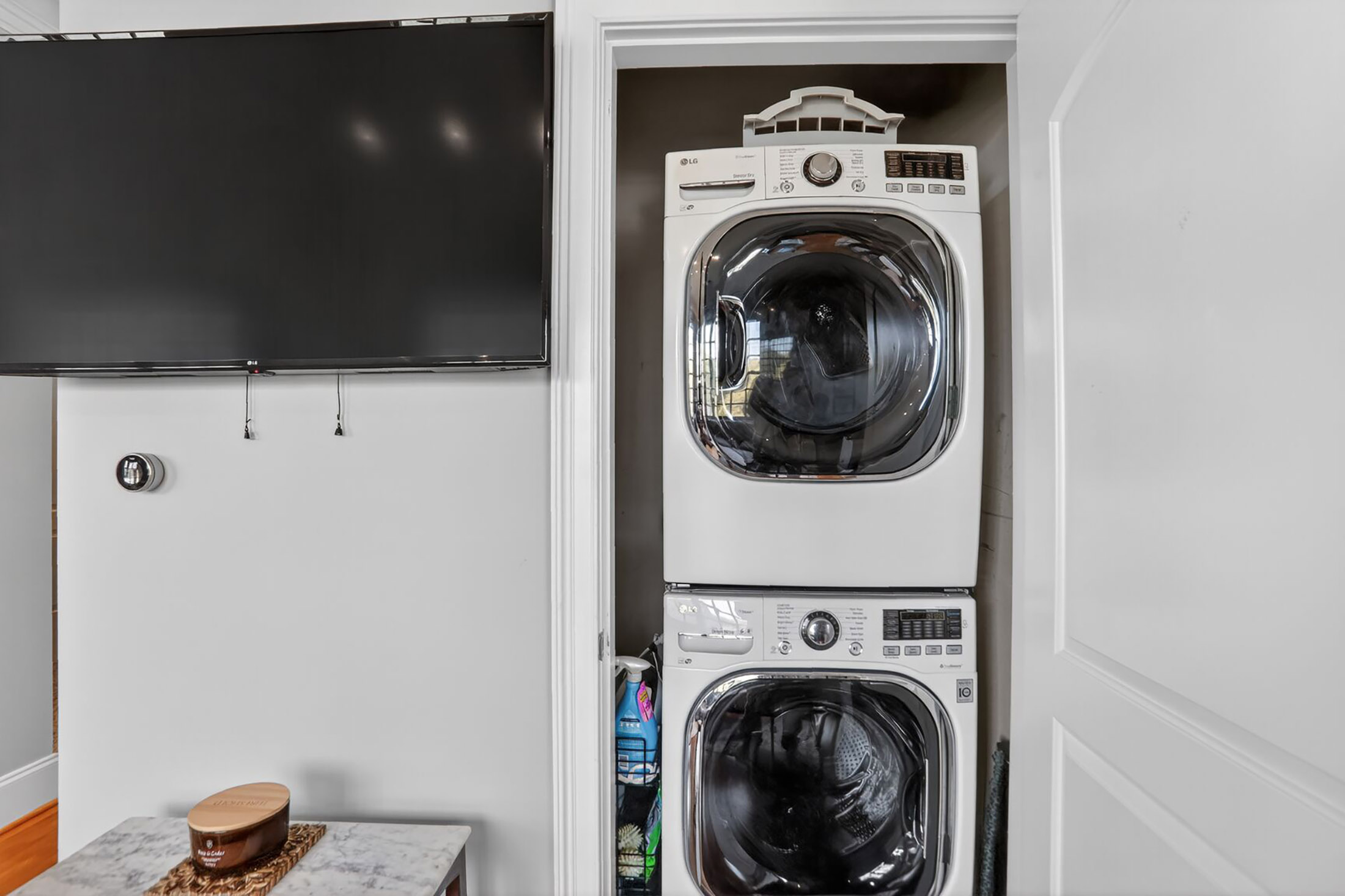 1055 Piedmont Avenue NE No. 406