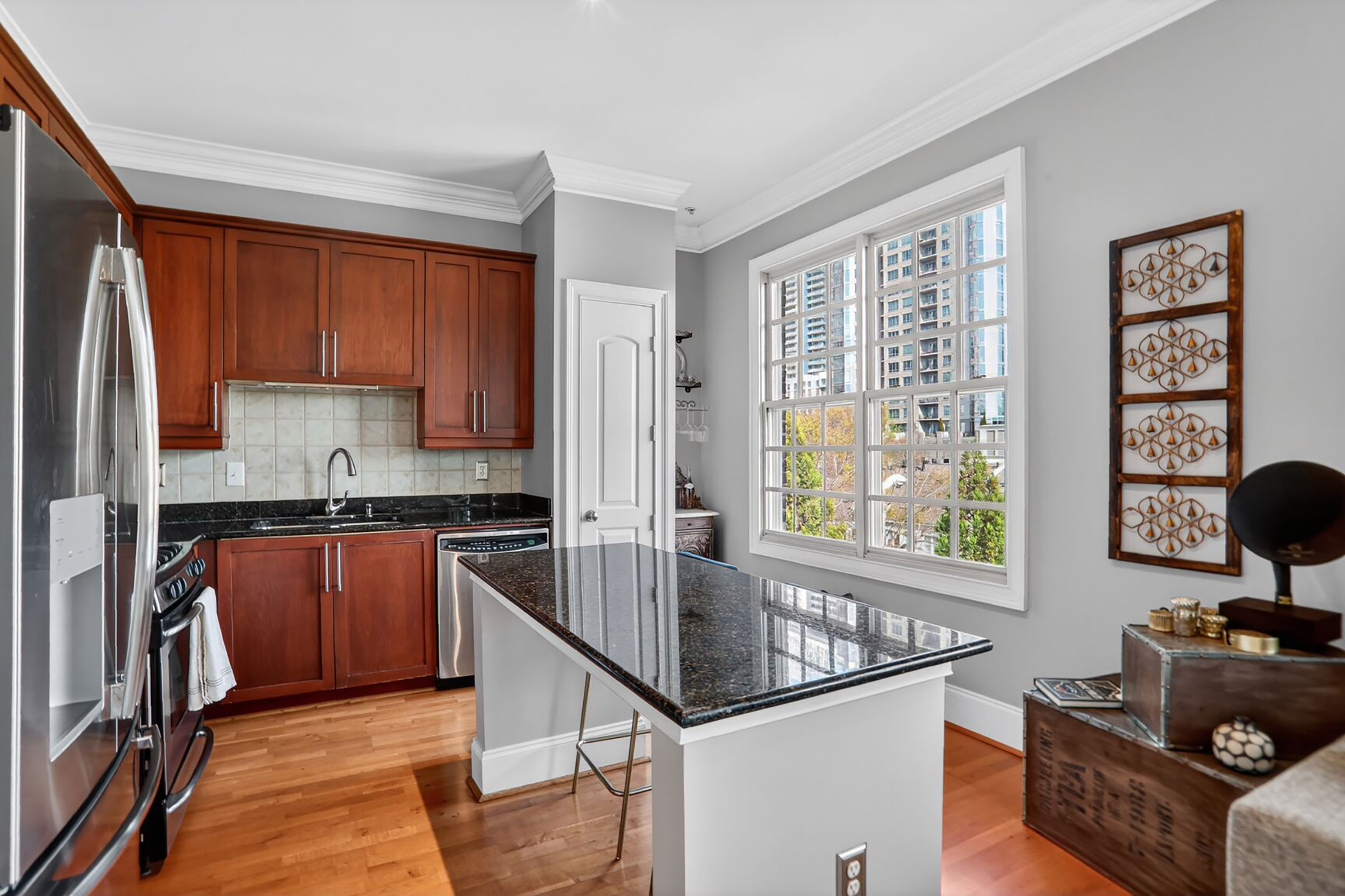 1055 Piedmont Avenue NE No. 406