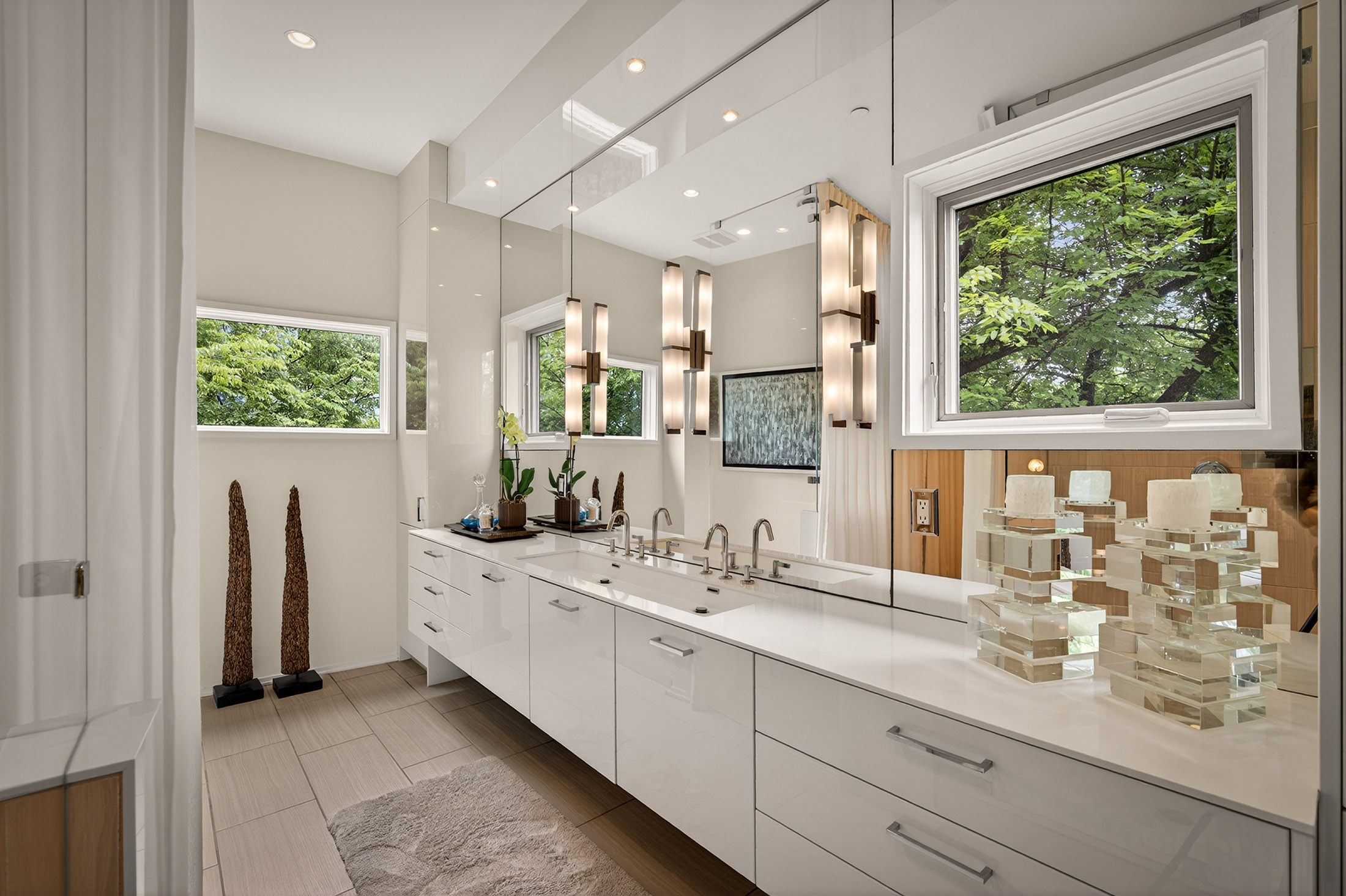 281 15th Street NE No. 302