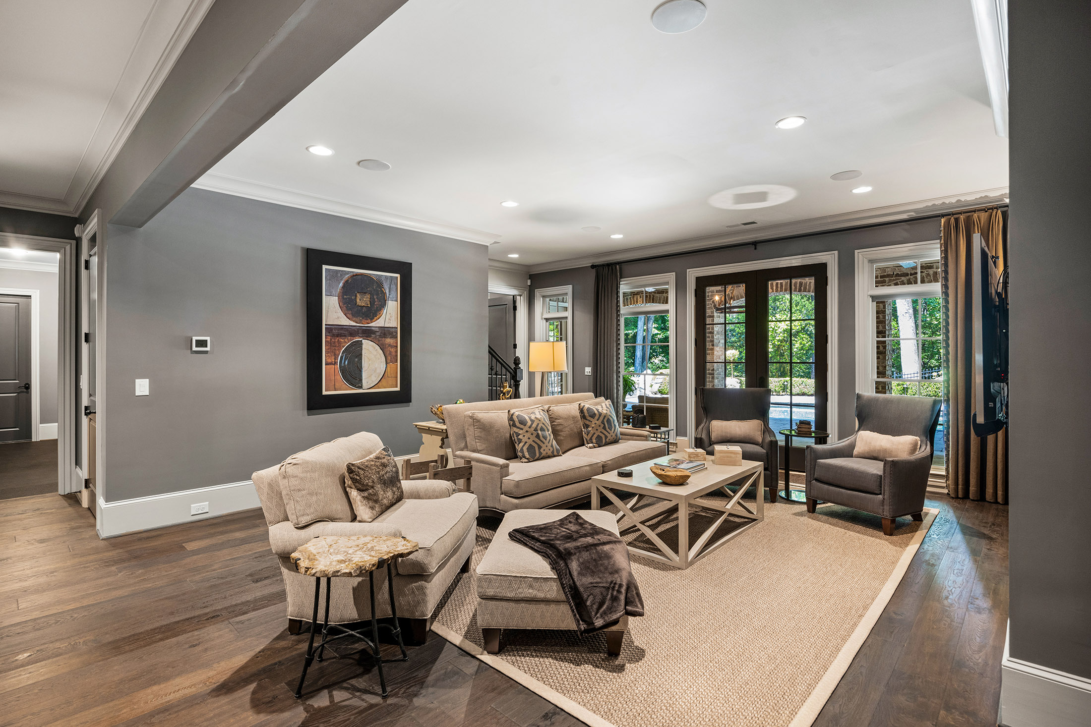 820 Loridans Drive NE