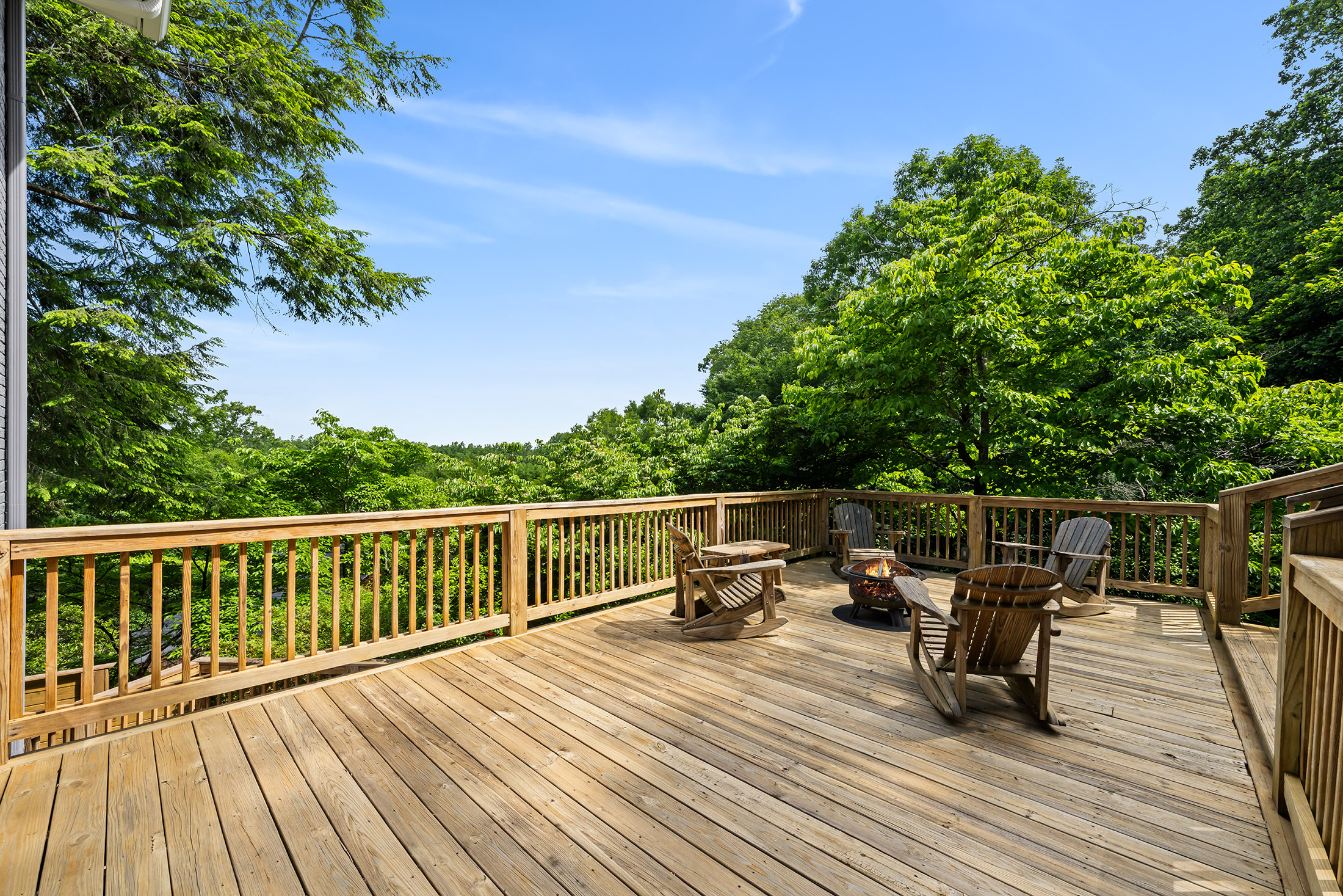 132 Laurel Drive NE