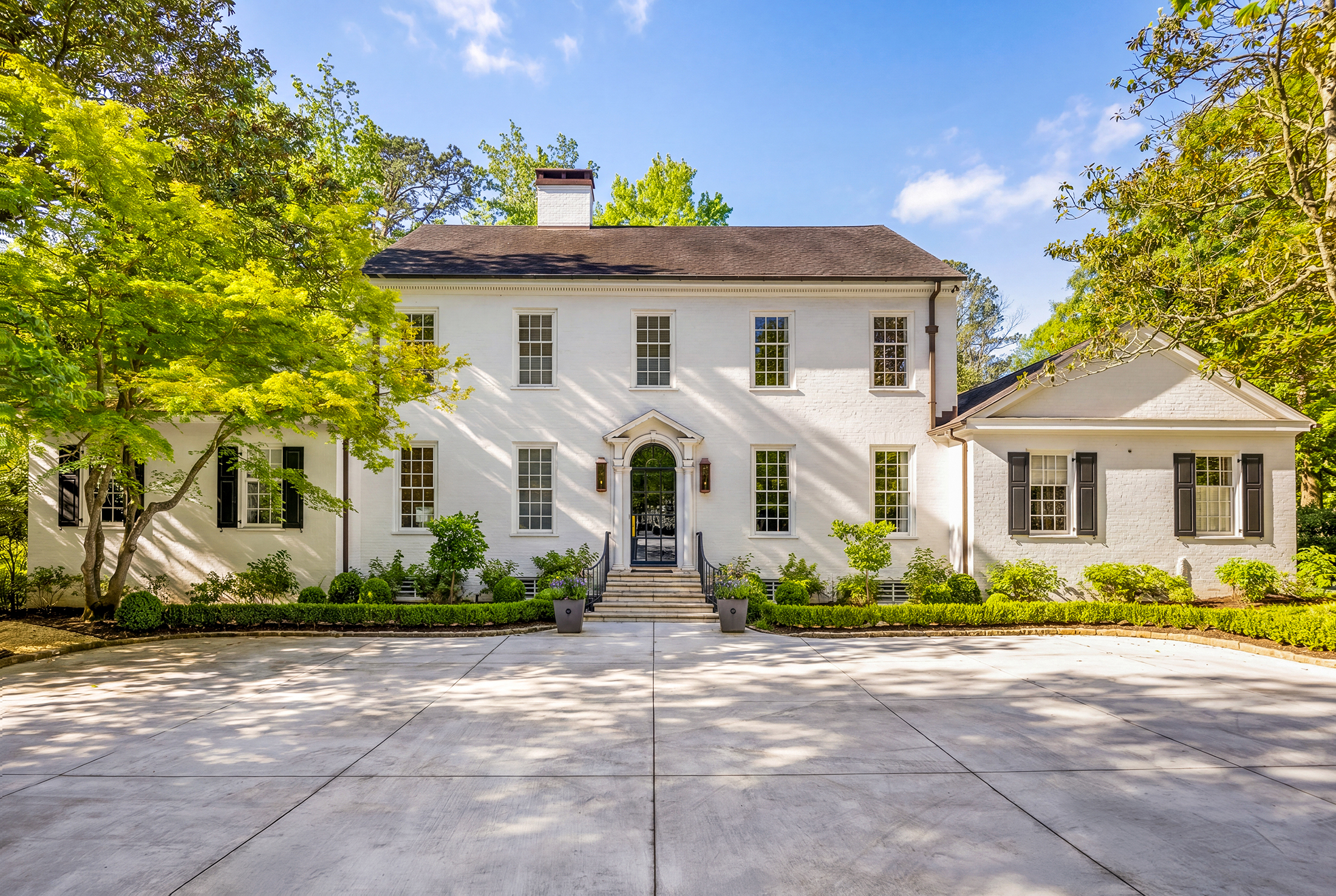 3216 Glen Arden Drive NW