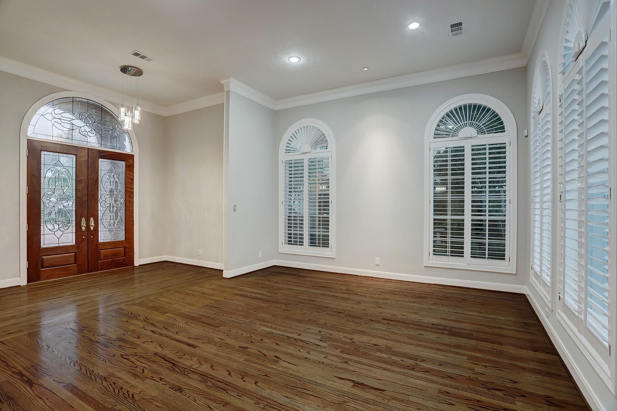 35 East Terrace Drive