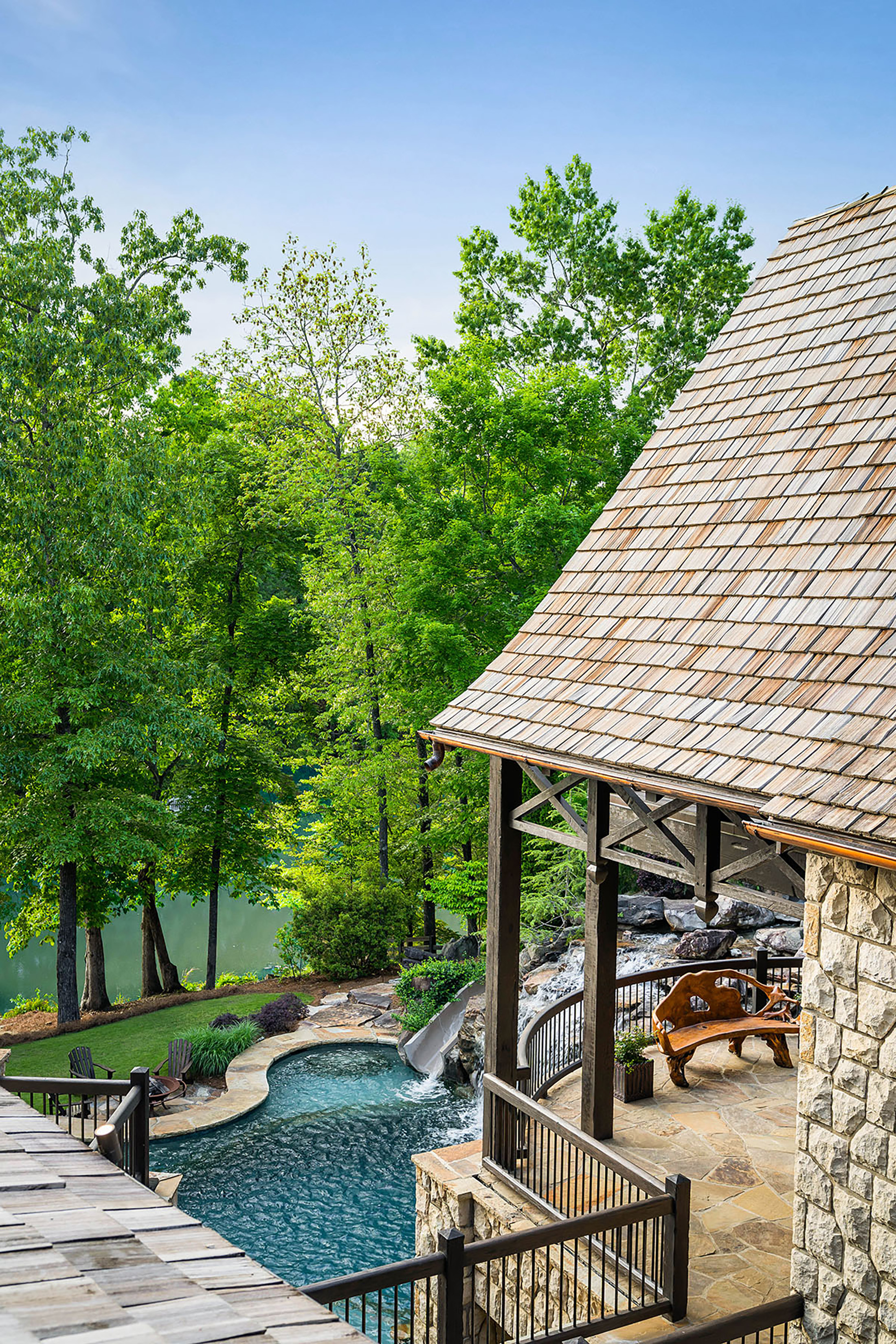 550 Blue Heron Way