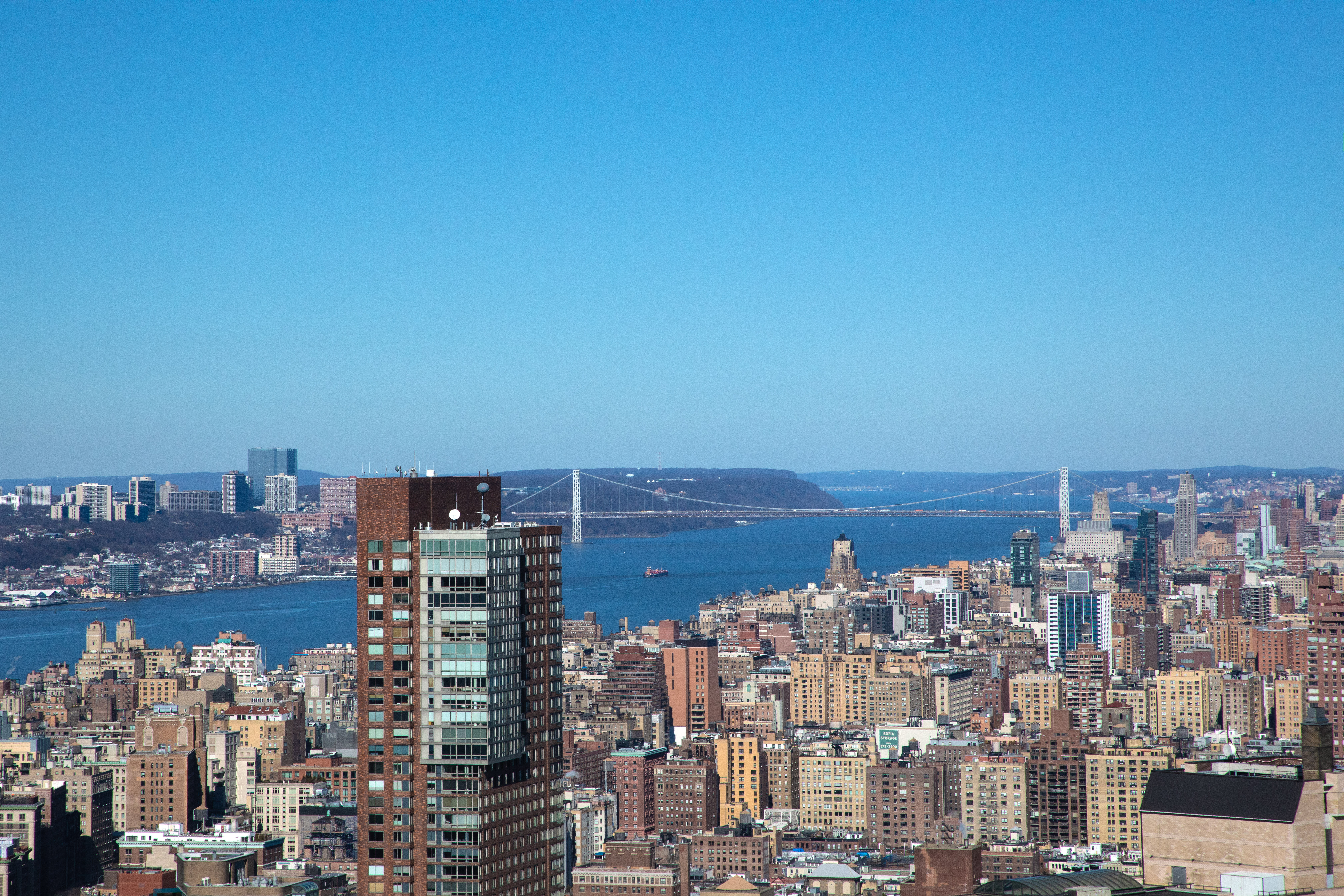 25 Columbus Circle 70A