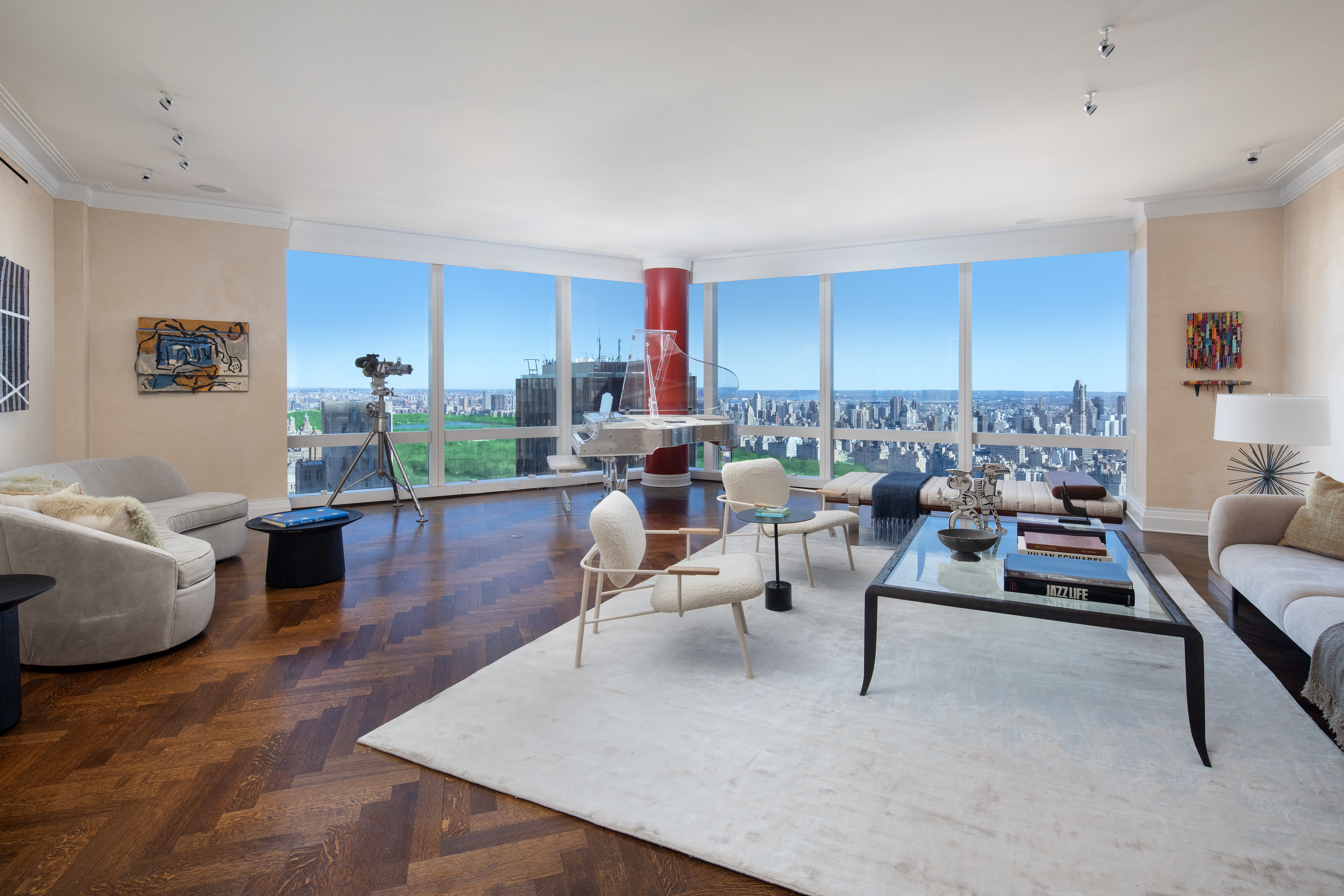 25 Columbus Circle 70A