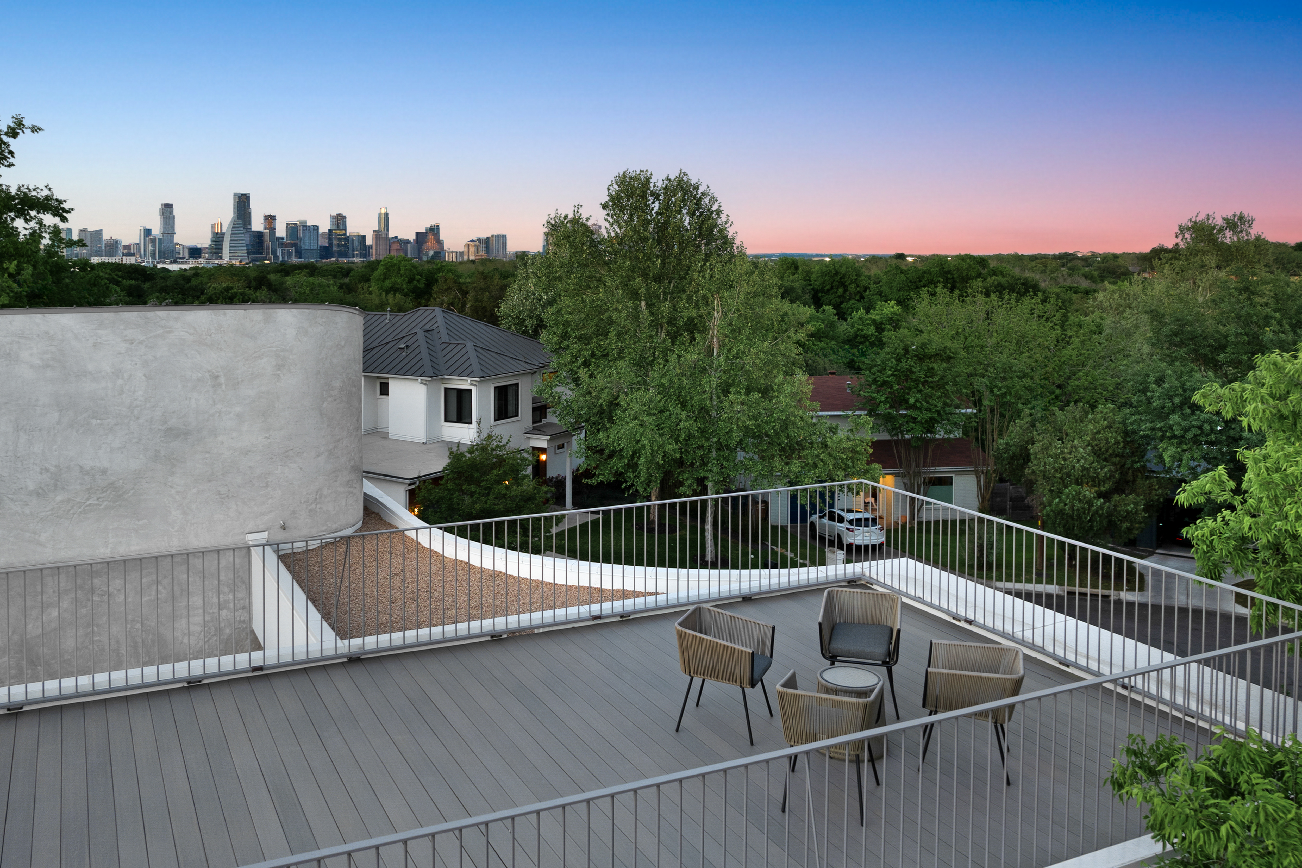 3004 Pin Oak Court 