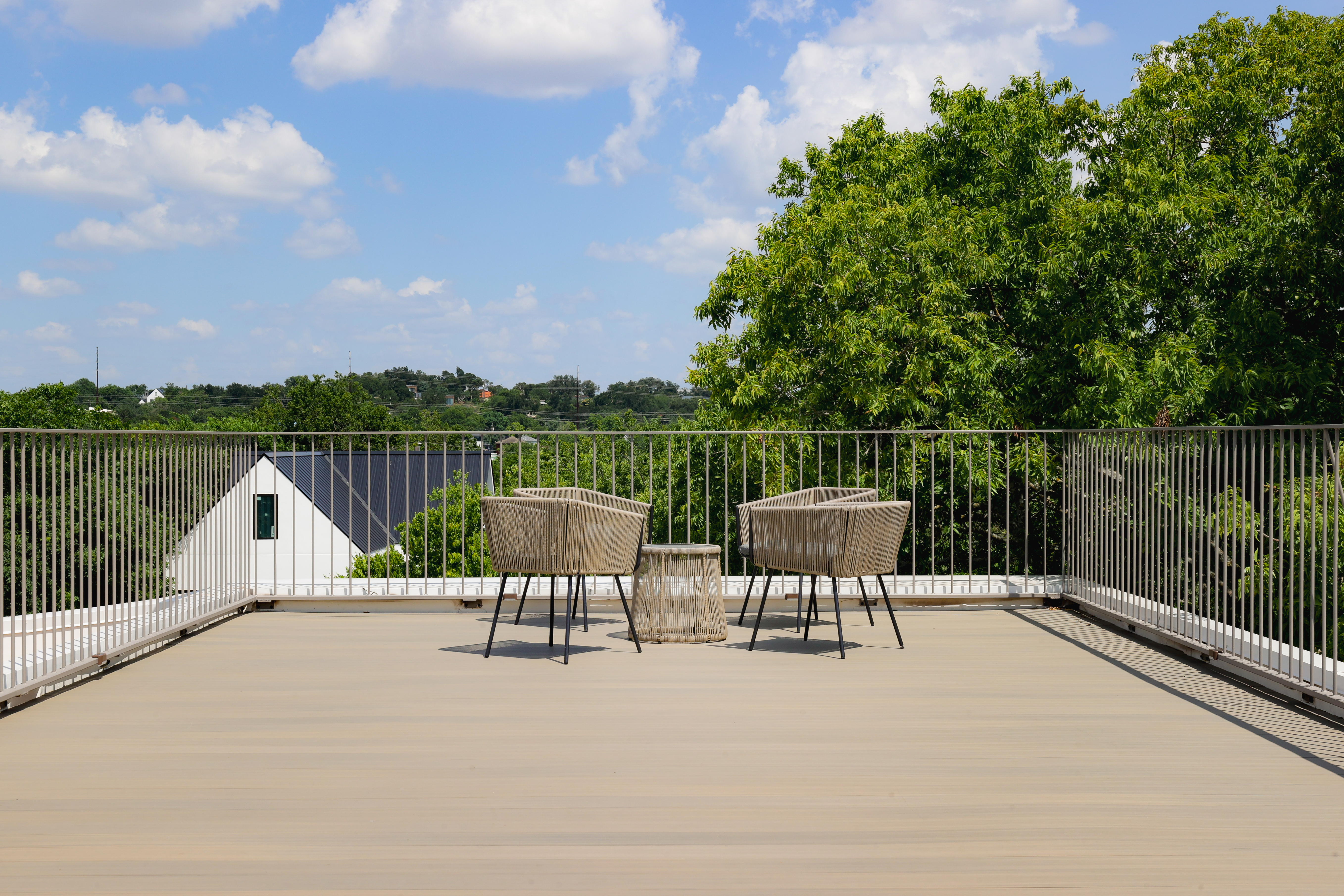 3004 Pin Oak Court 