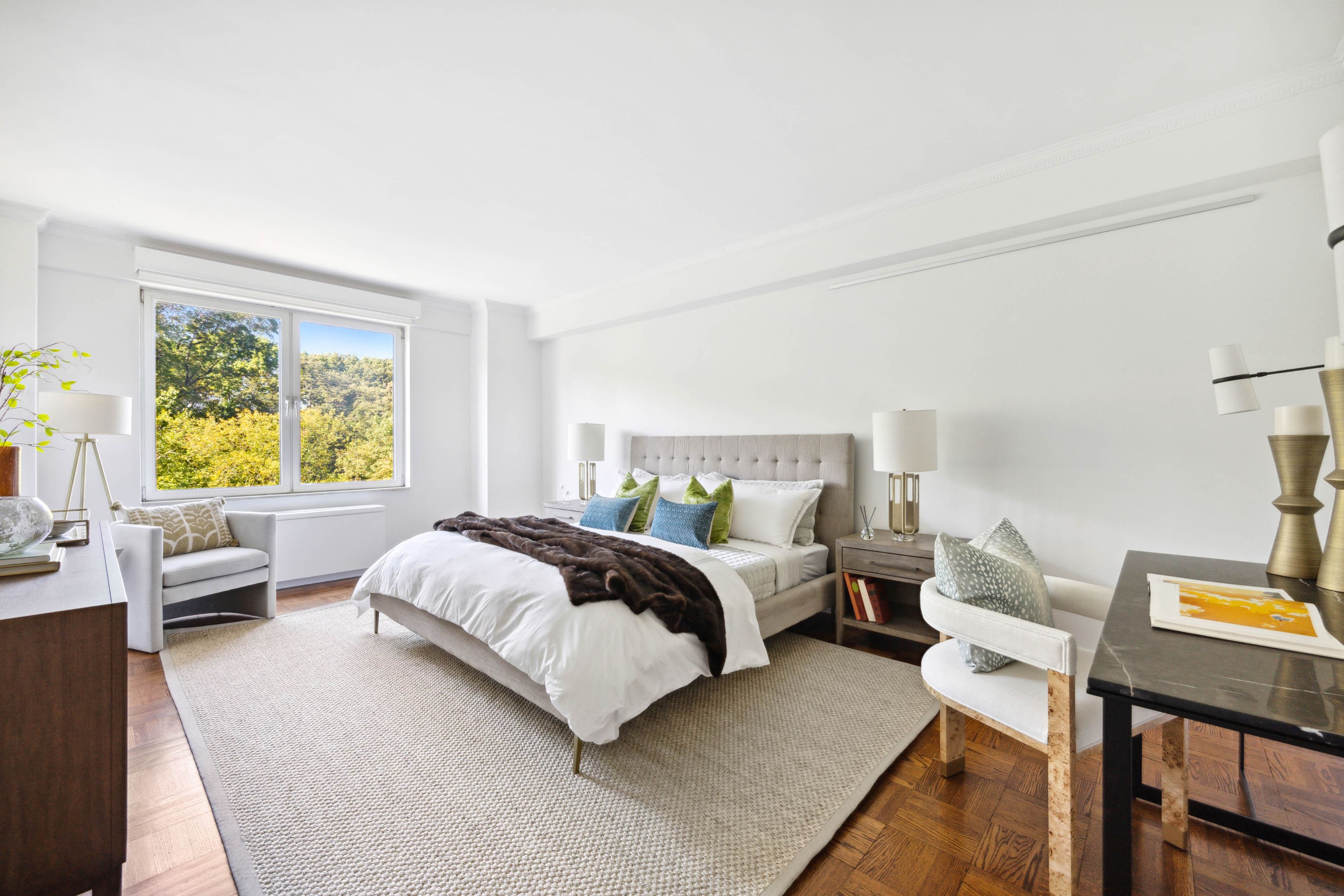870 Fifth Avenue 7A