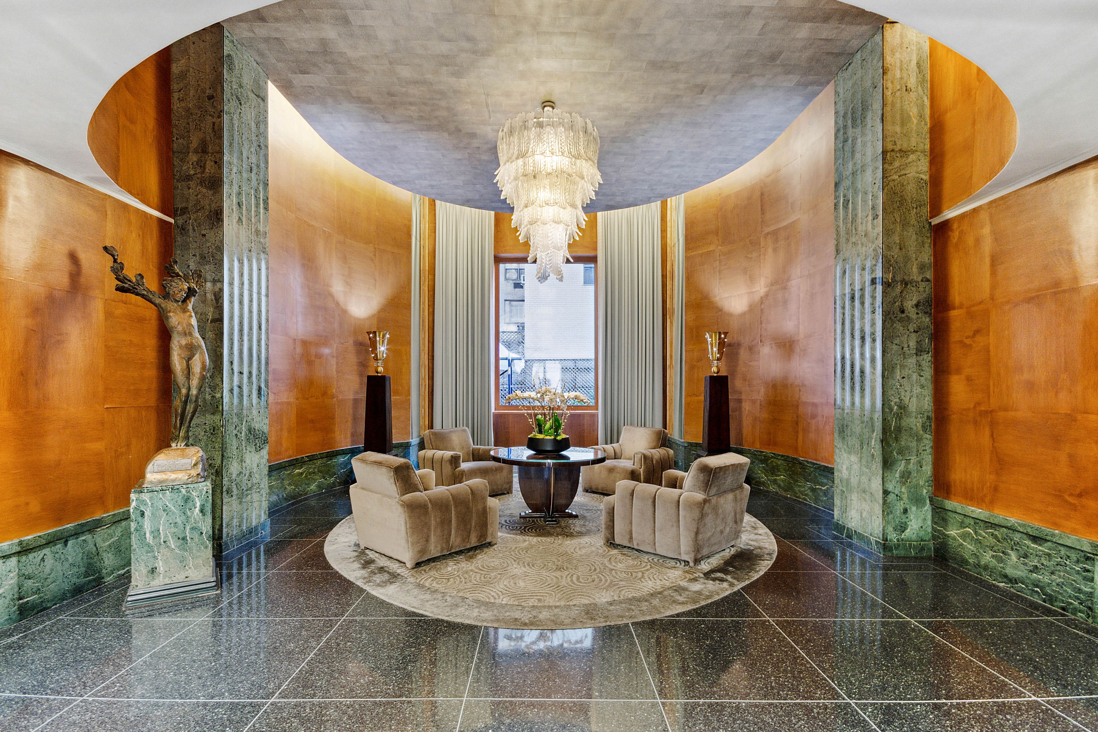 870 Fifth Avenue 7A