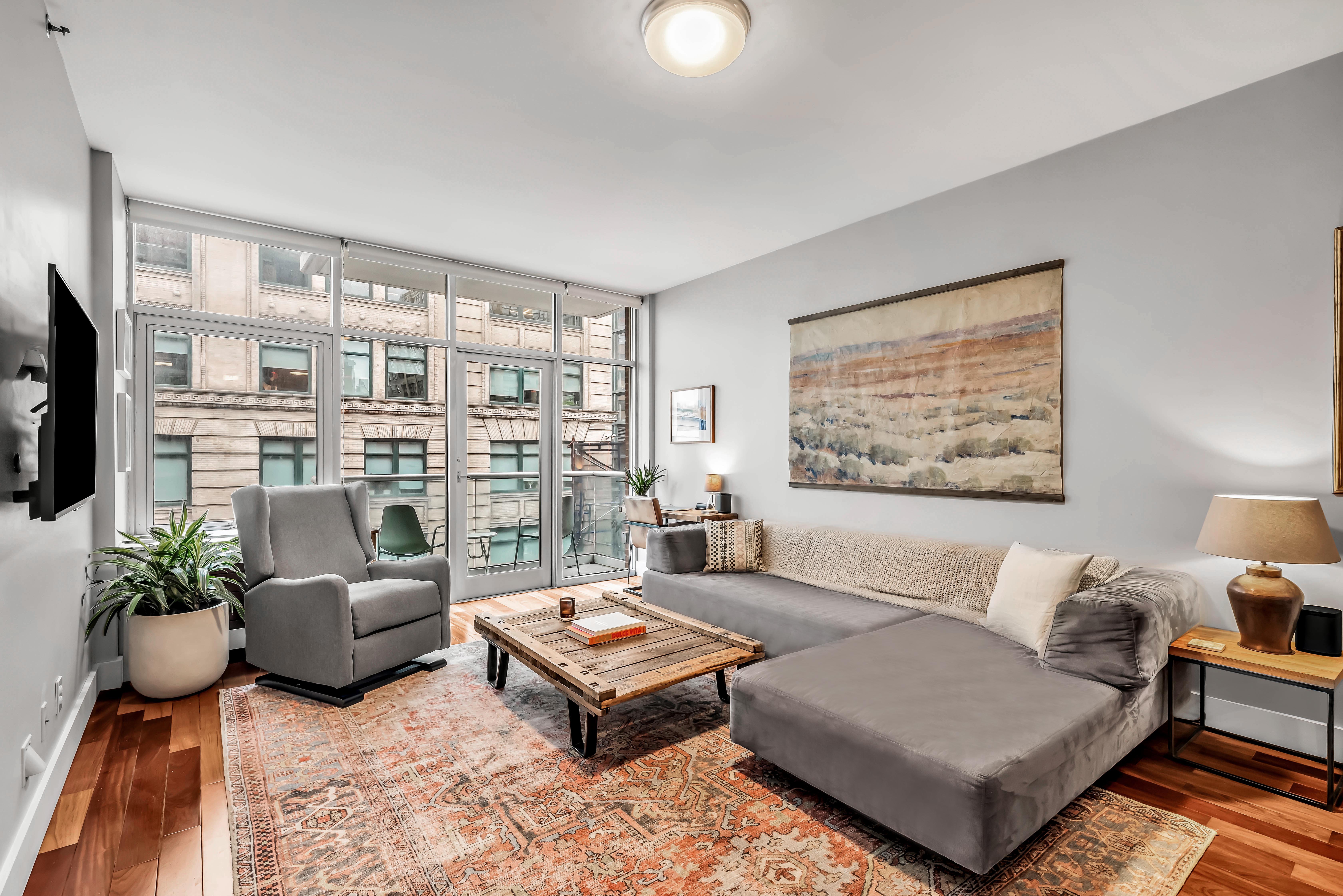 300 Spring Street 4B
