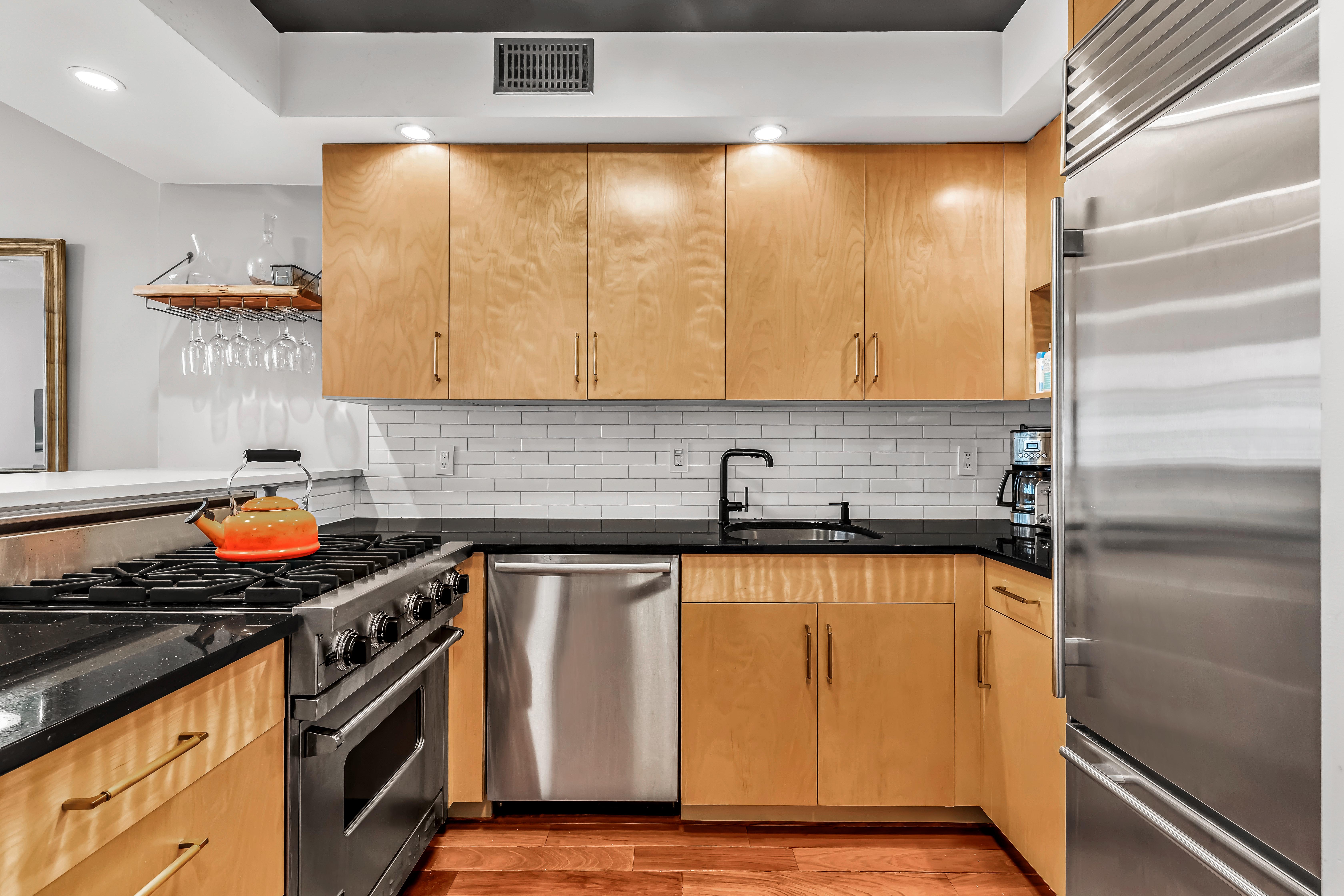 300 Spring Street 4B