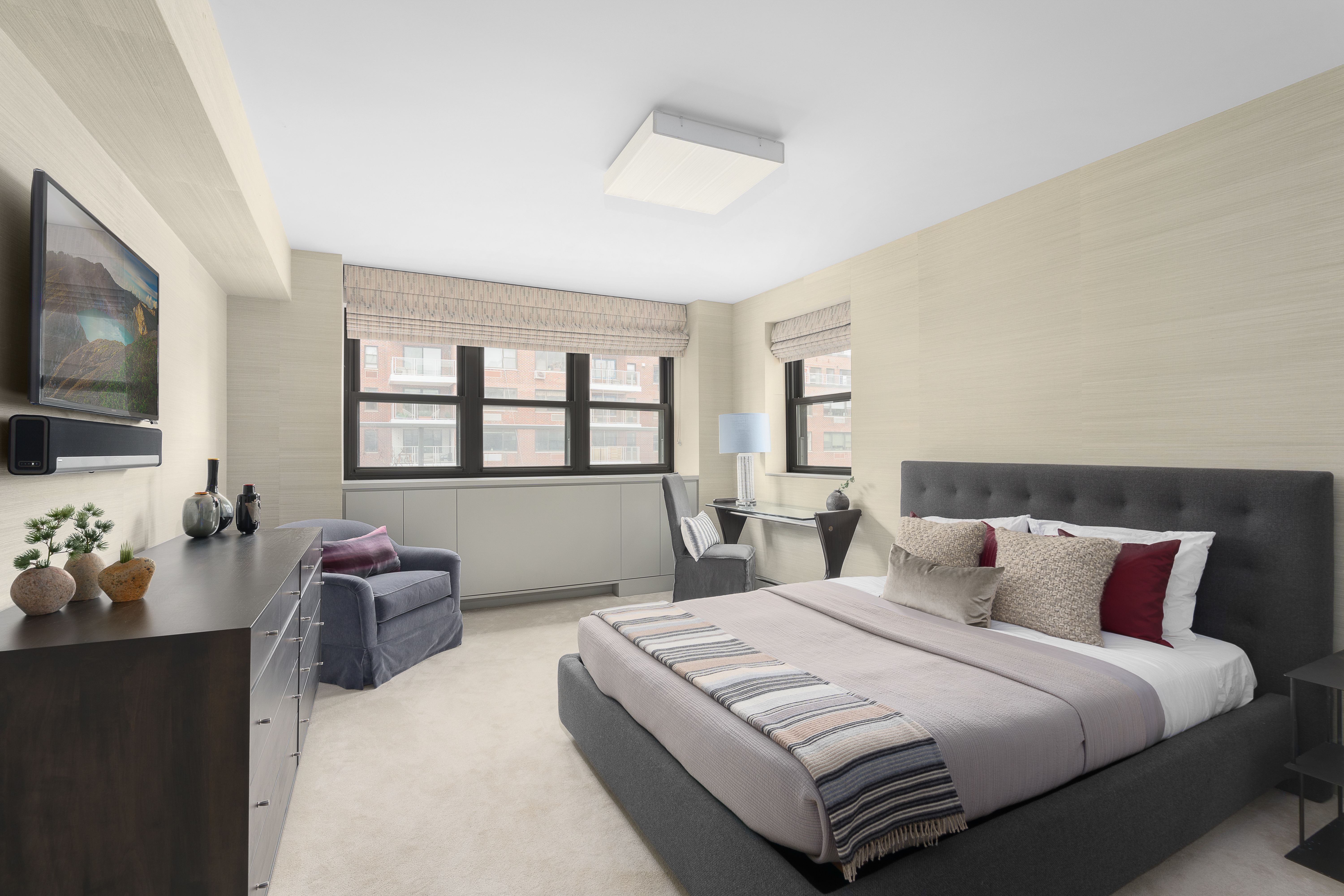 45 Sutton Place South 18MN