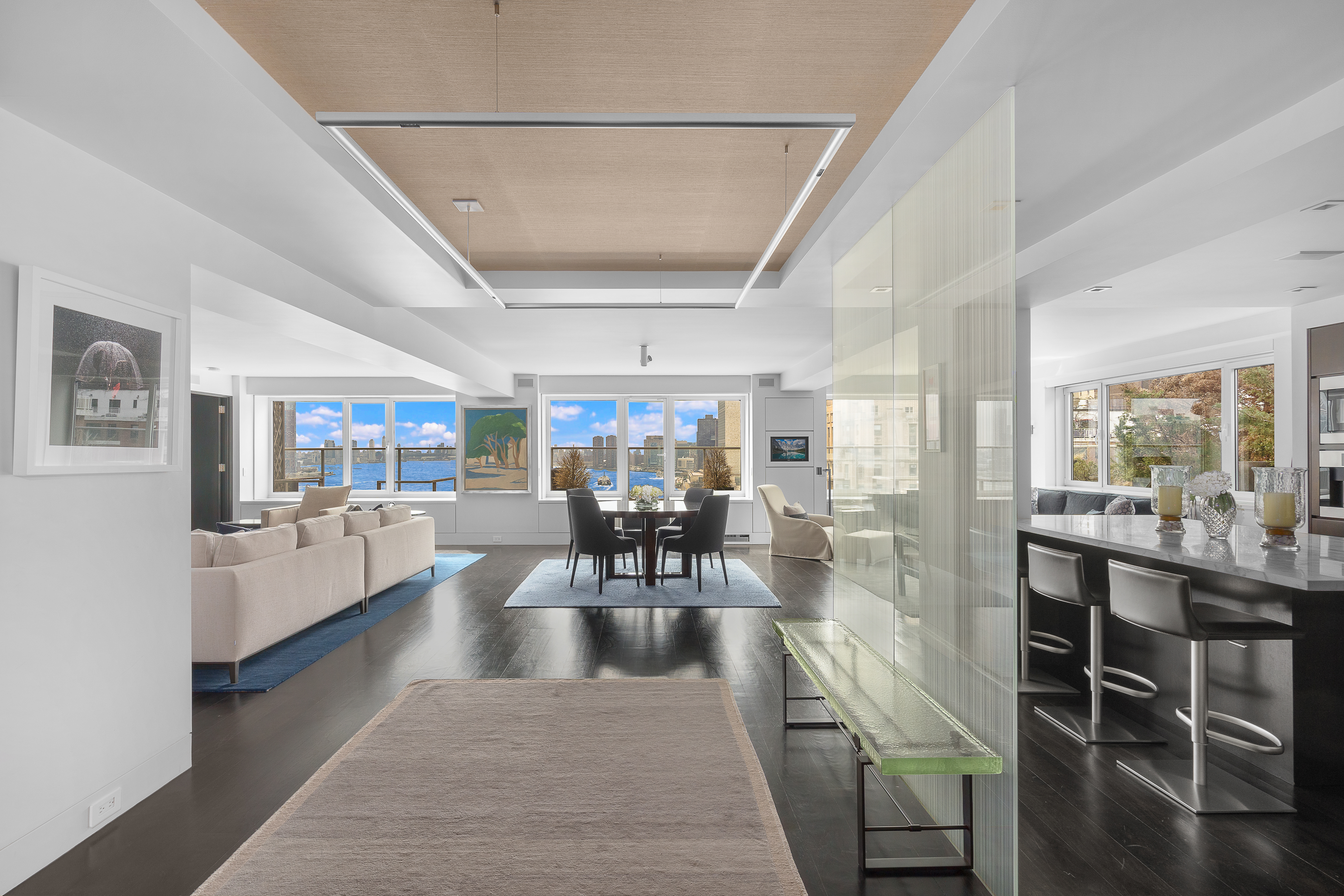 45 Sutton Place South 18MN
