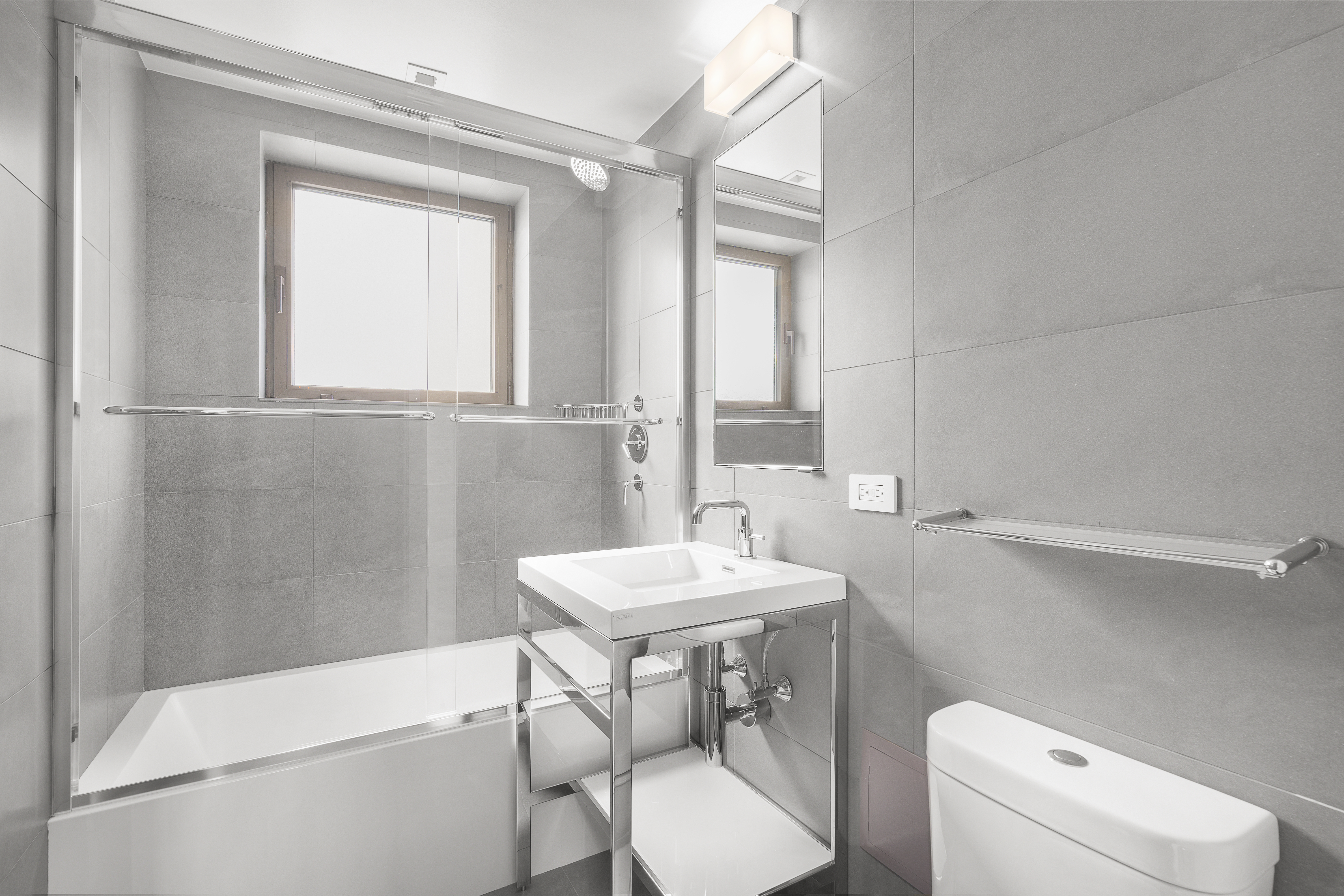45 Sutton Place South 18MN