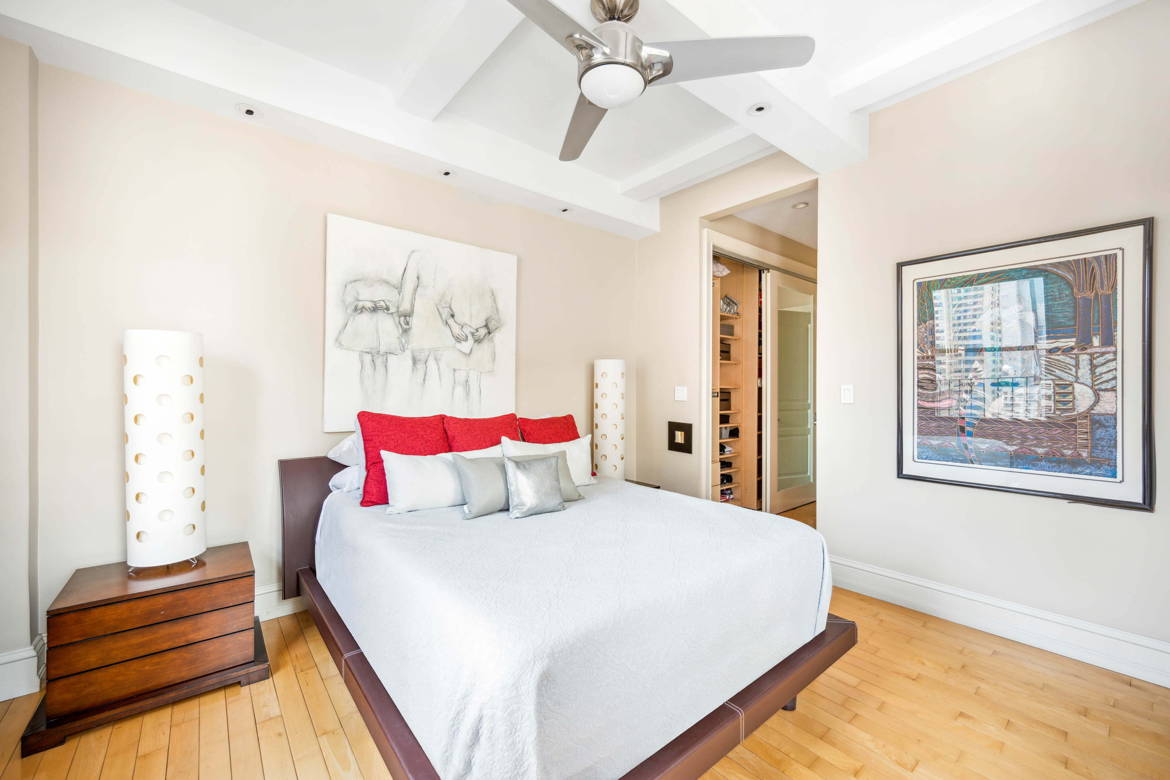 67 Park Avenue 14E