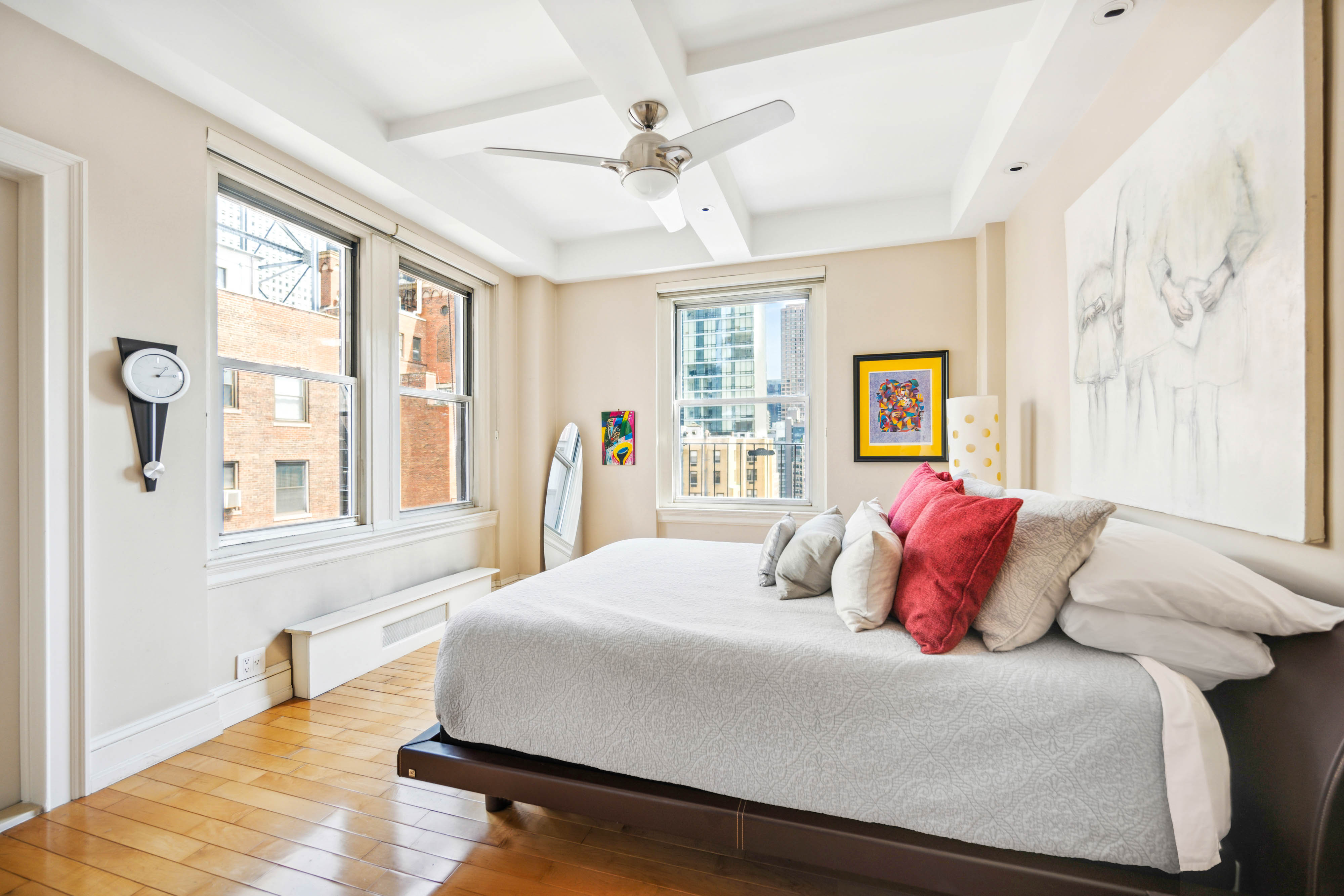 67 Park Avenue 14E