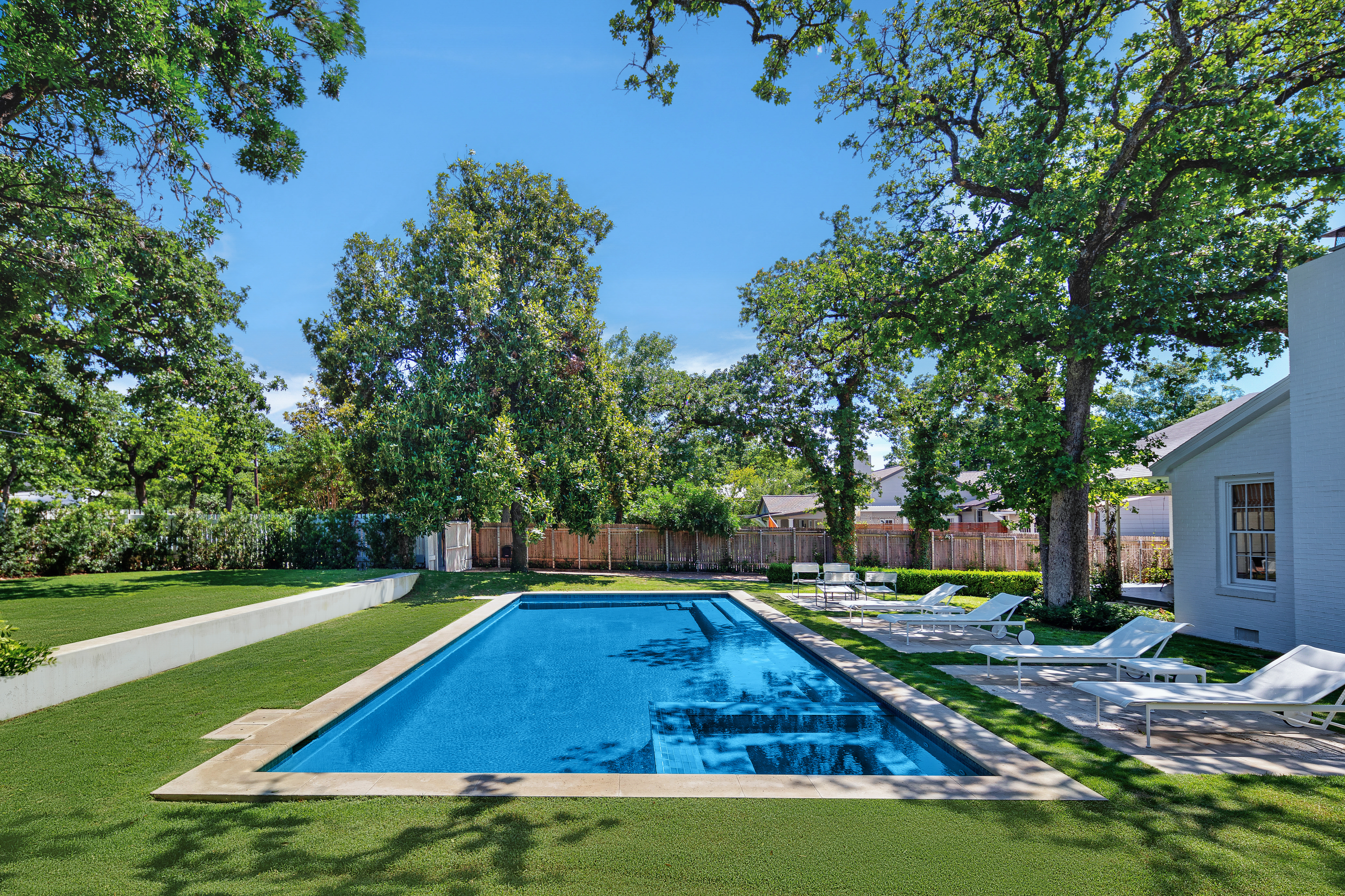 1312 Kent Lane 