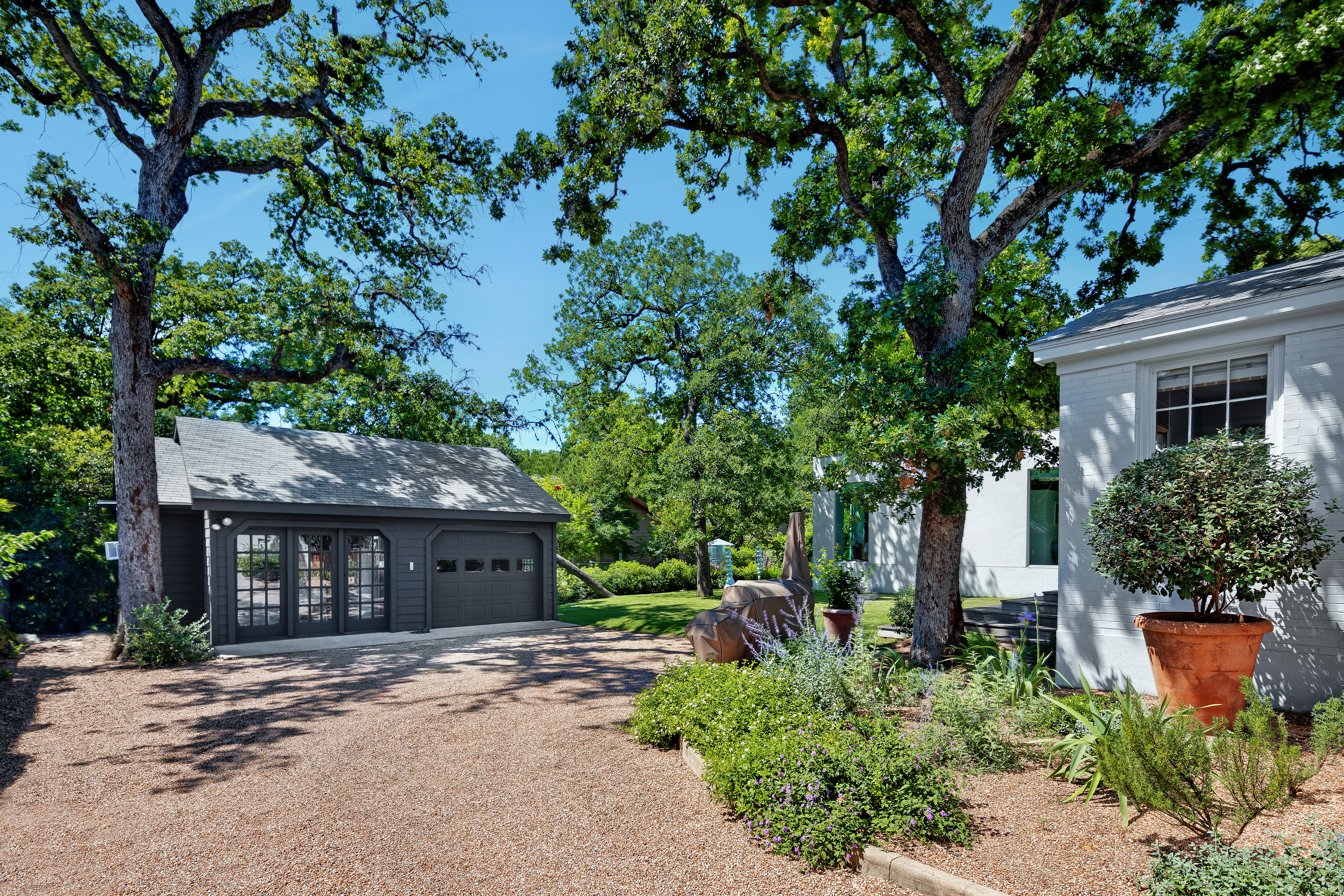 1312 Kent Lane 