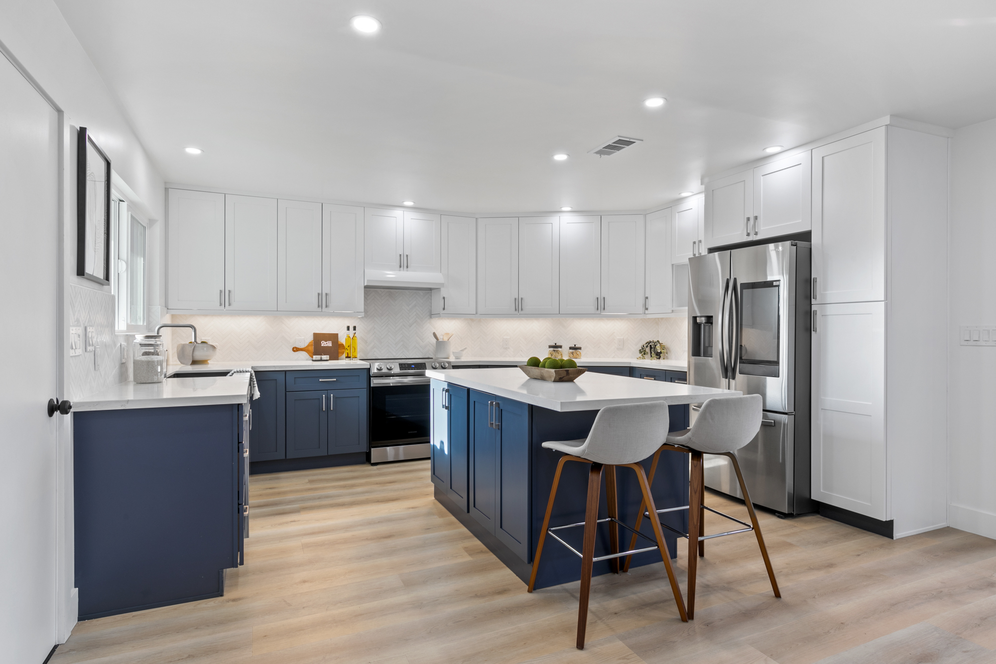 1960 Los Altos Drive 
